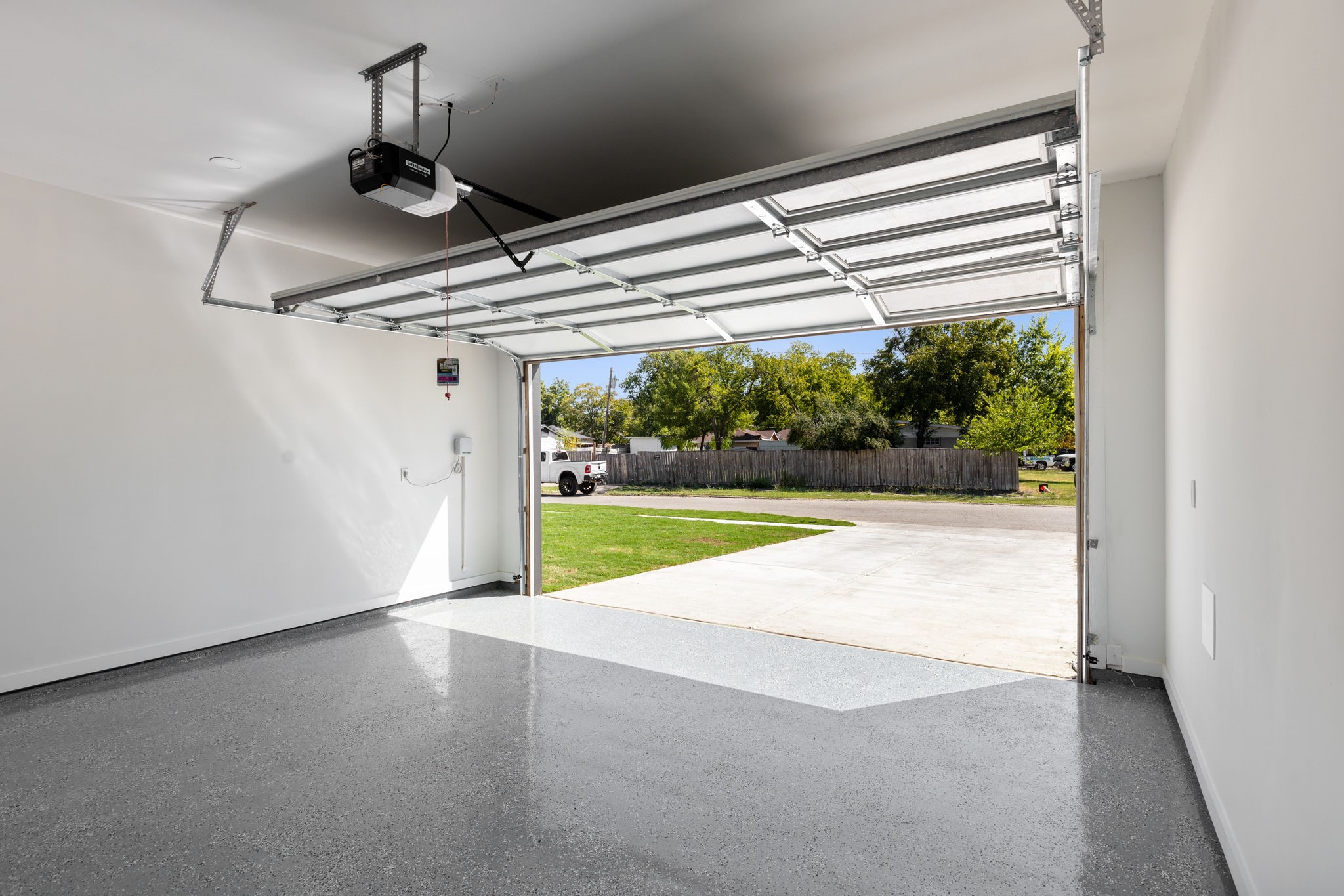 3439 Bogata Boulevard