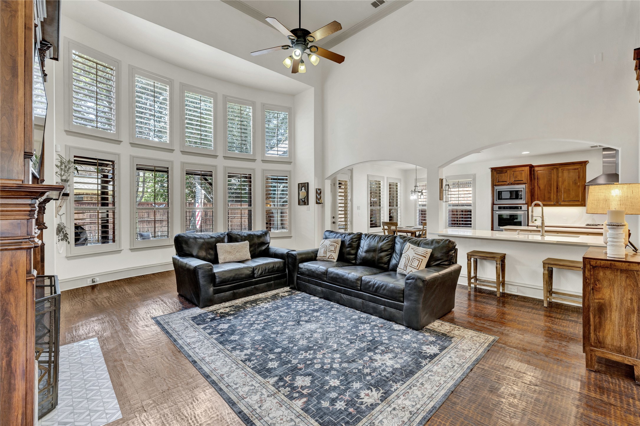 810 Senna Drive