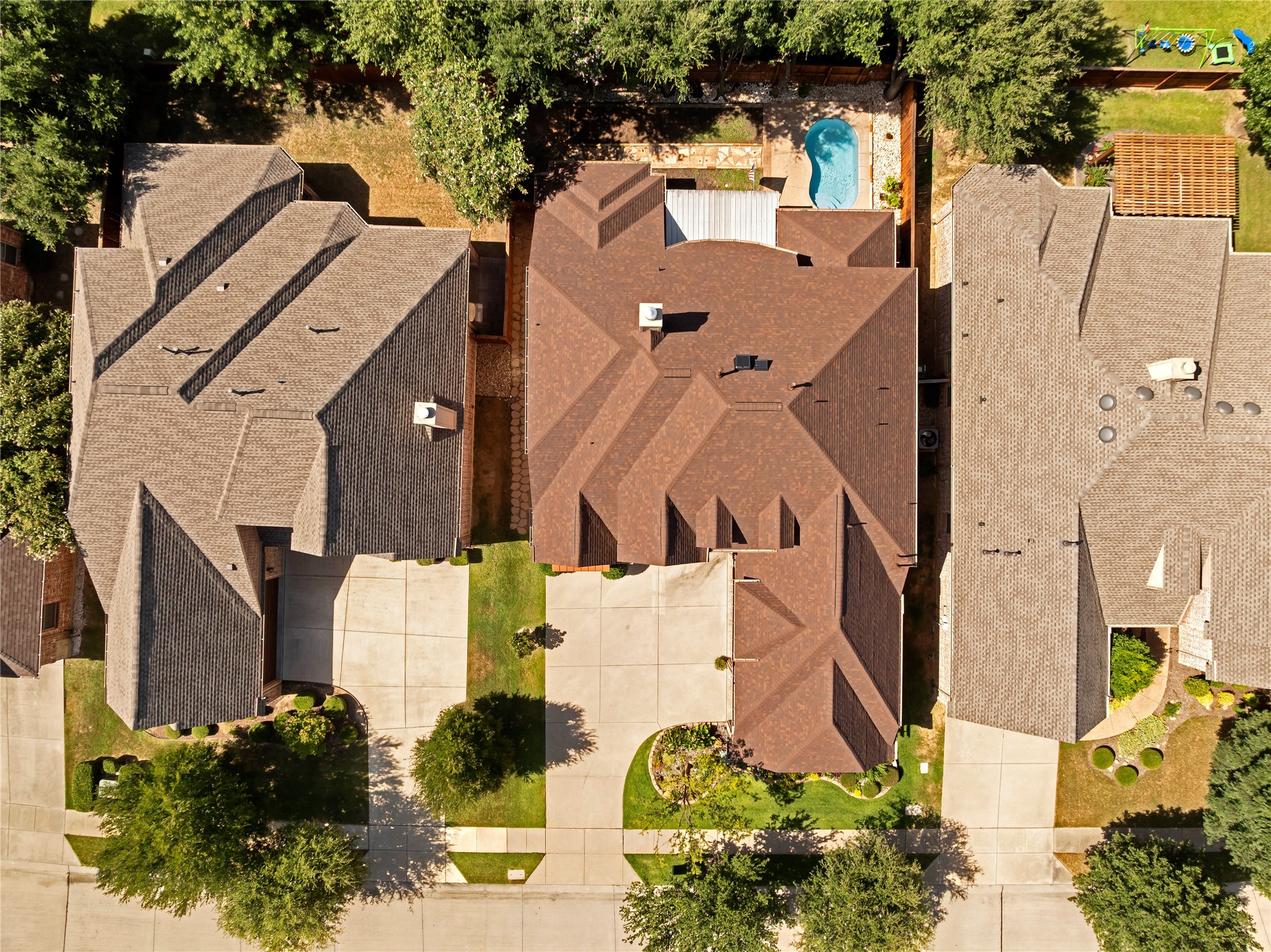 810 Senna Drive