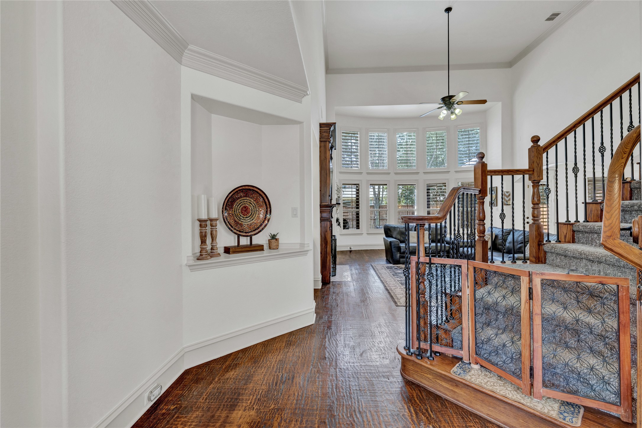810 Senna Drive