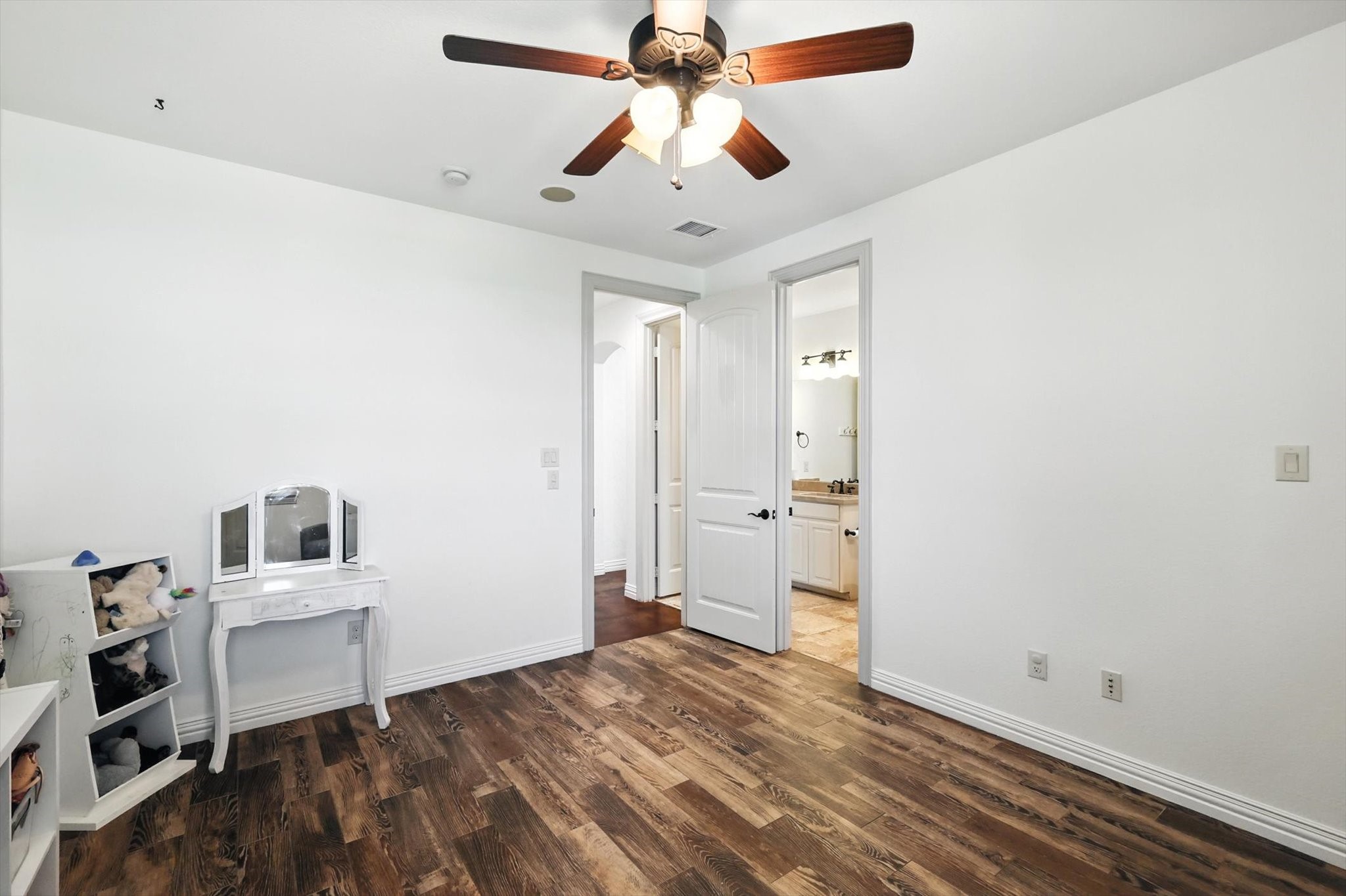 3441 Enchanted Acres Drive