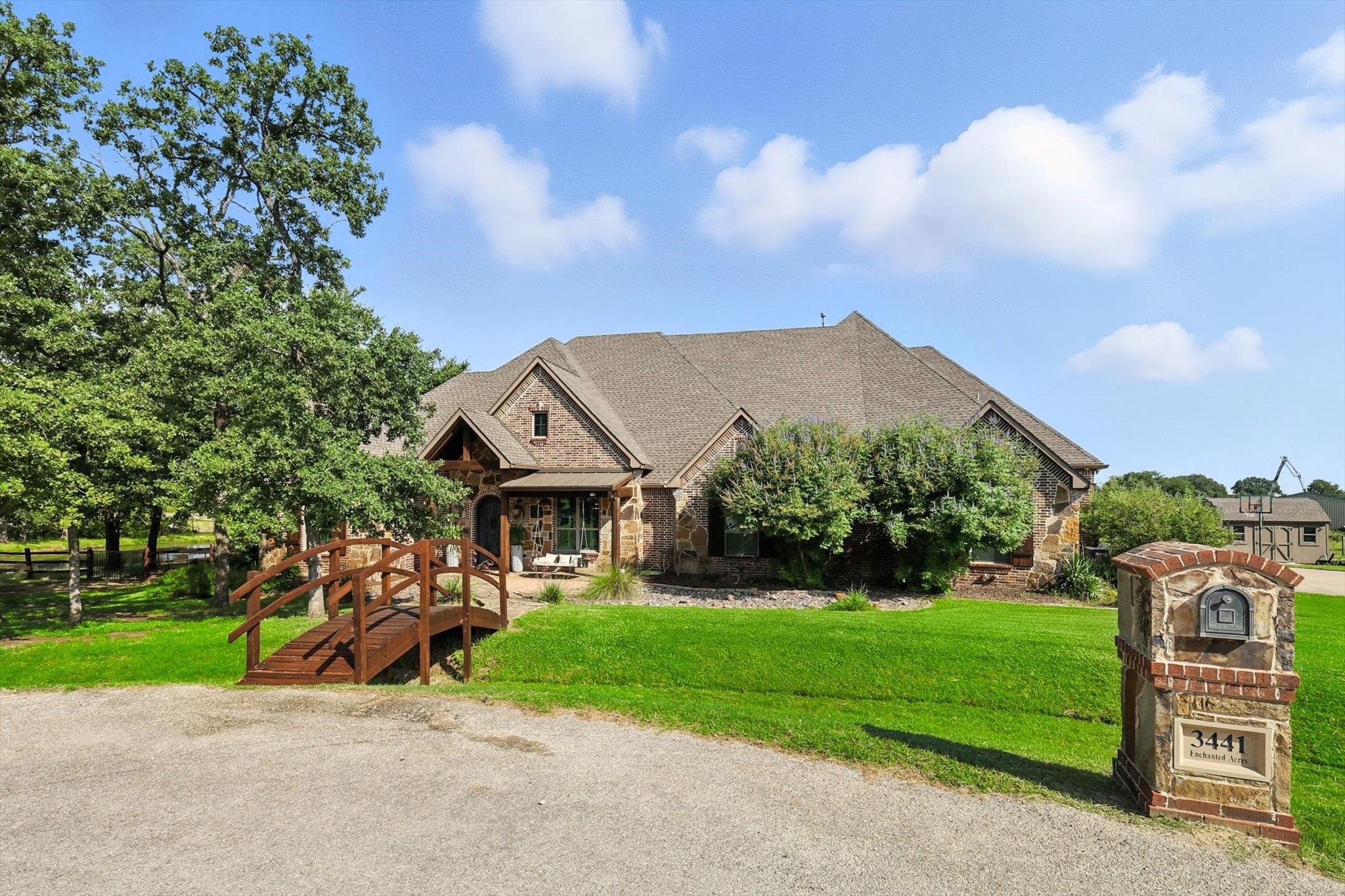 3441 Enchanted Acres Drive