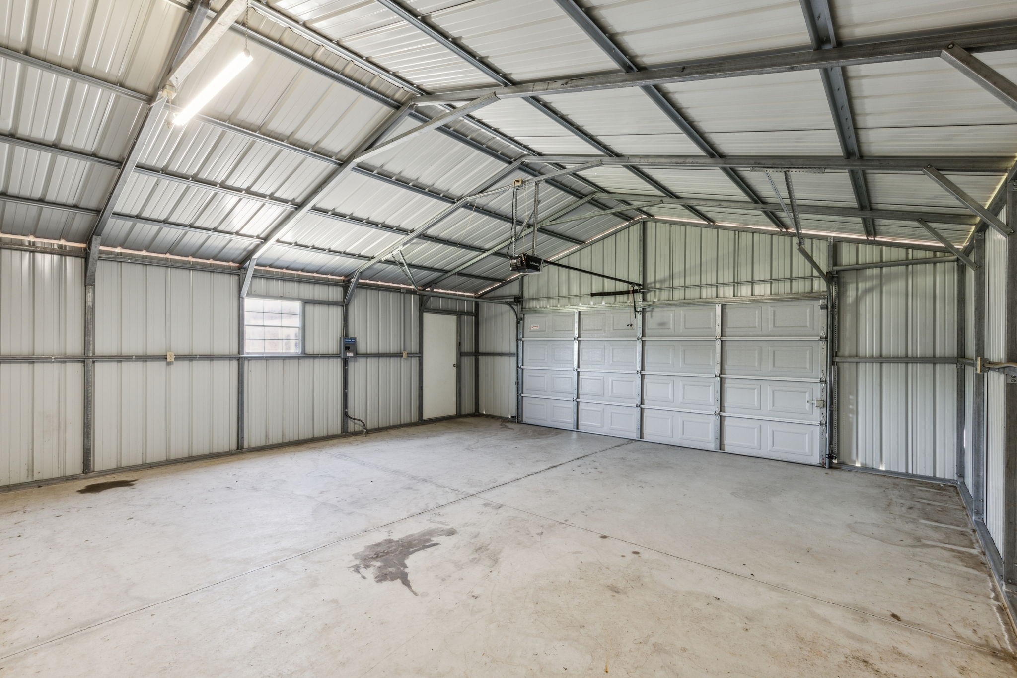 830 Cross Timbers Drive