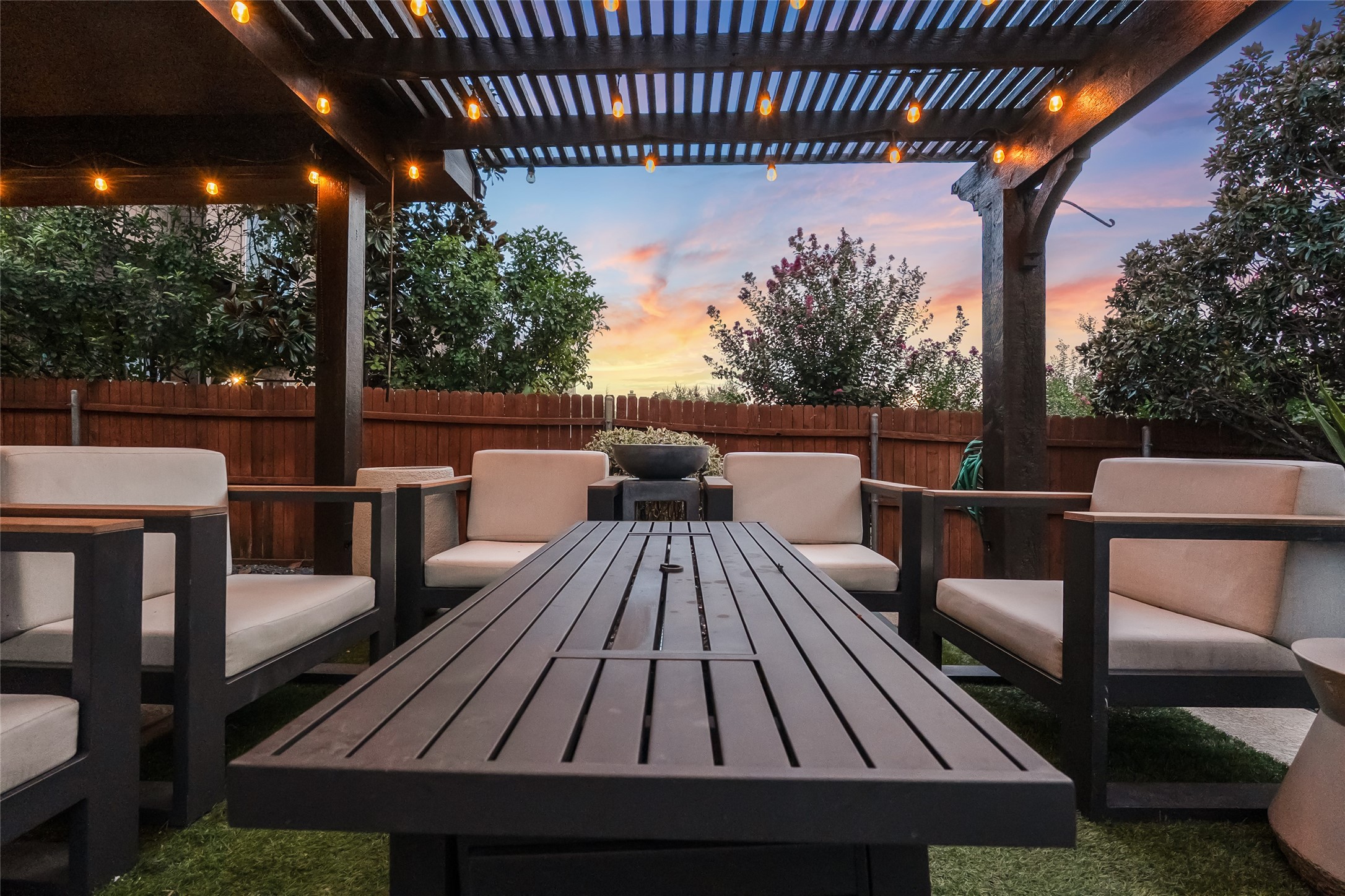 2469 Hammock Lake Drive