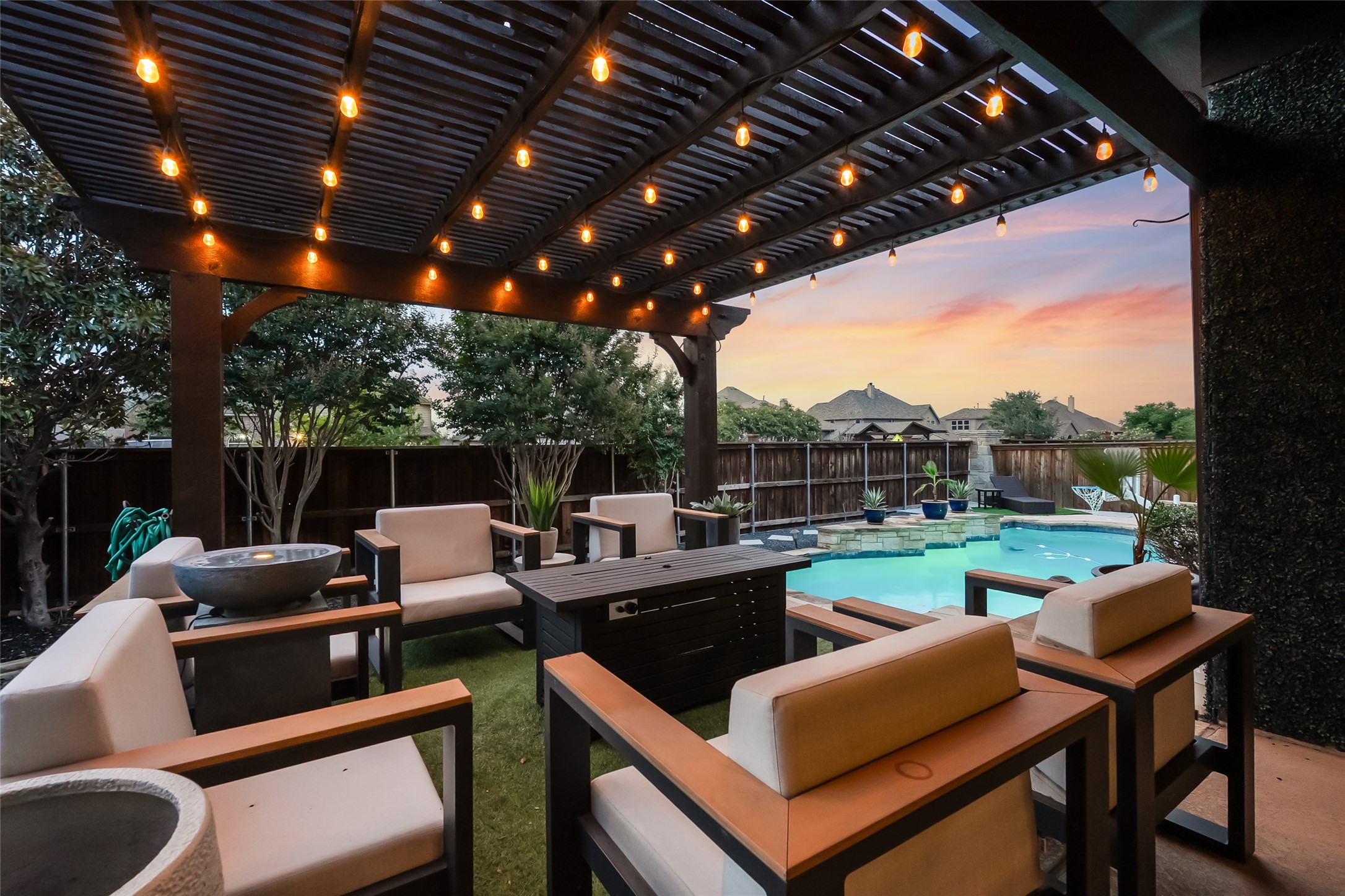 2469 Hammock Lake Drive