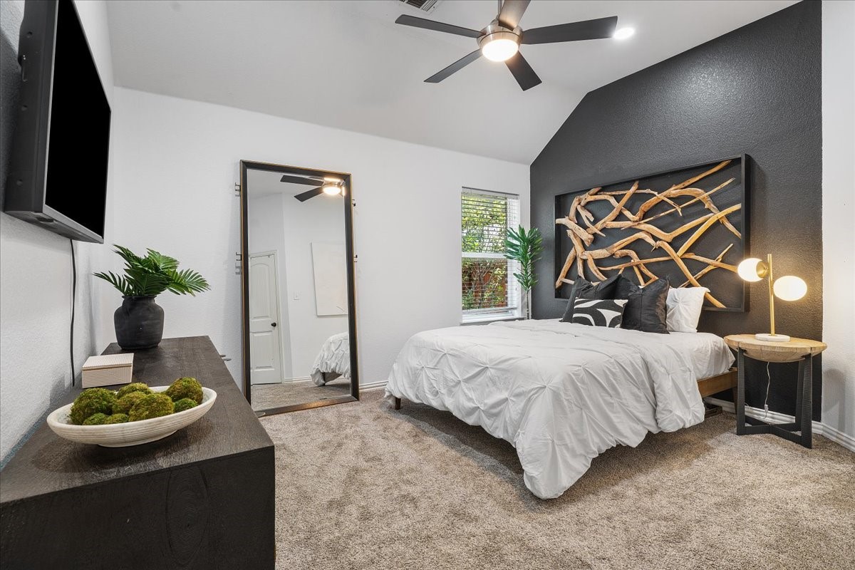 2469 Hammock Lake Drive