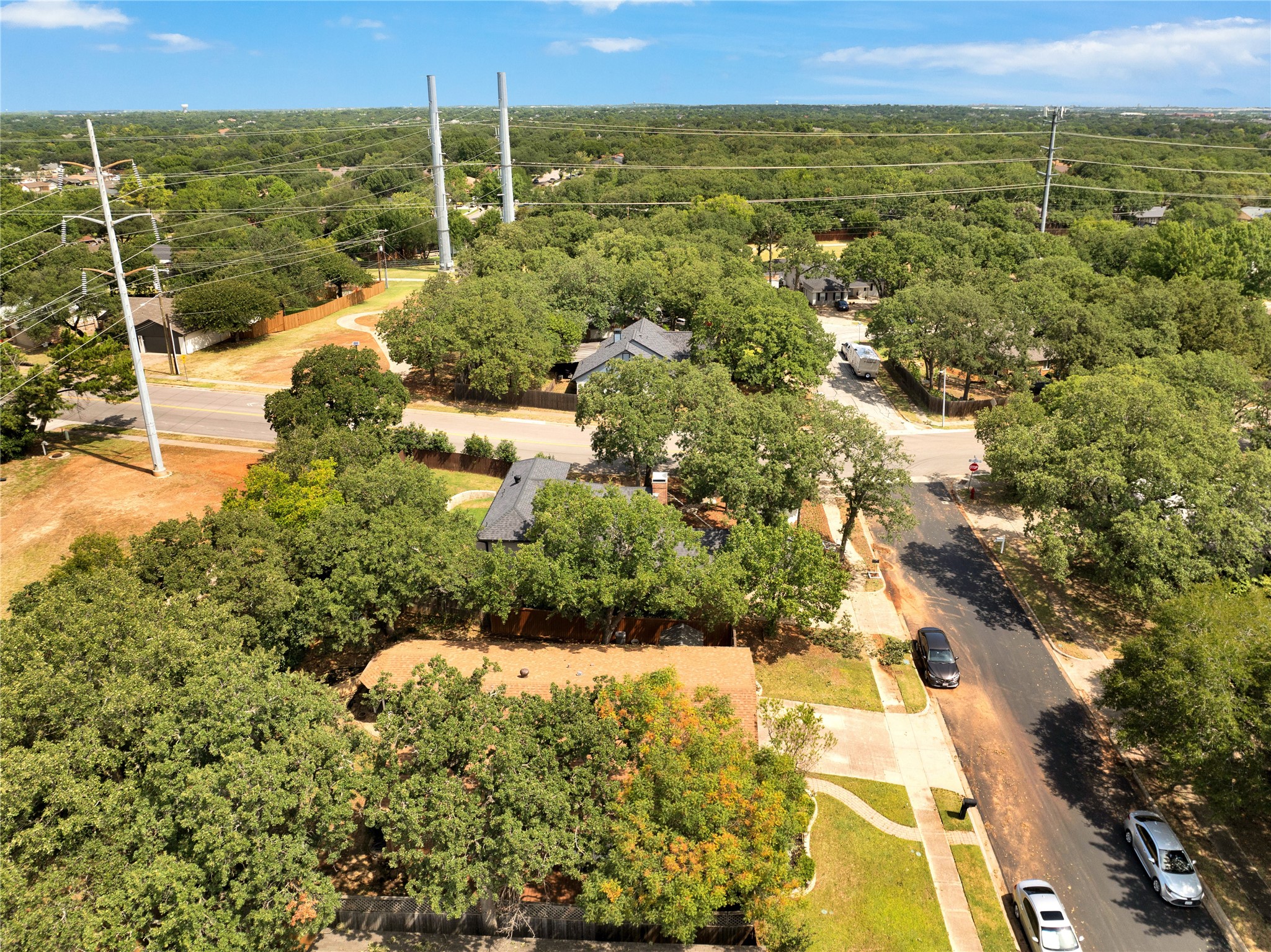 3237 Red Oak Lane