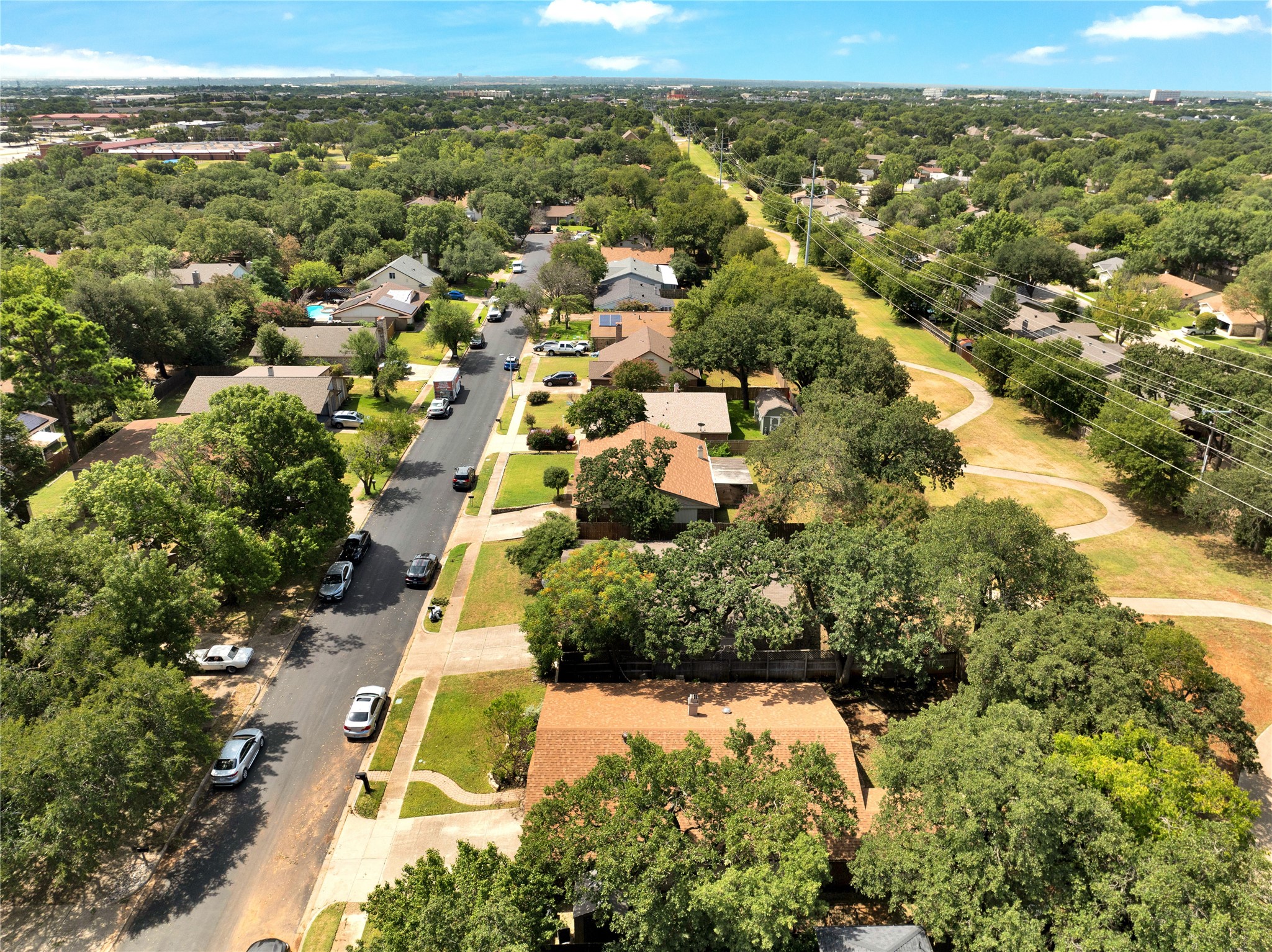 3237 Red Oak Lane