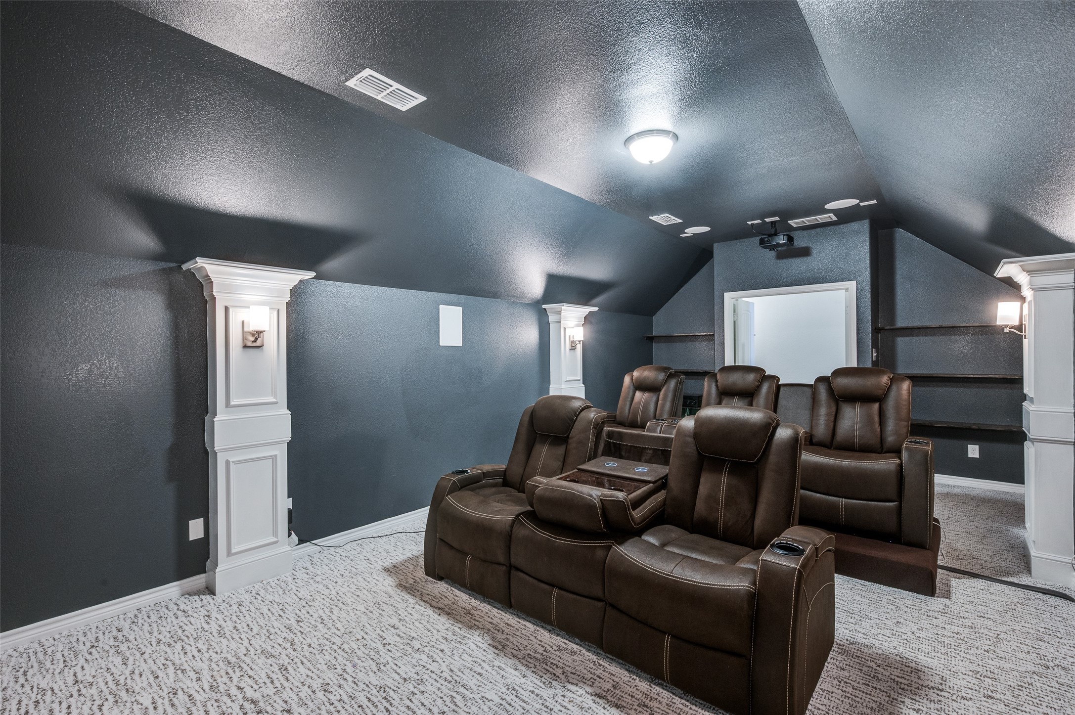 3717 Harbour Mist Trail
