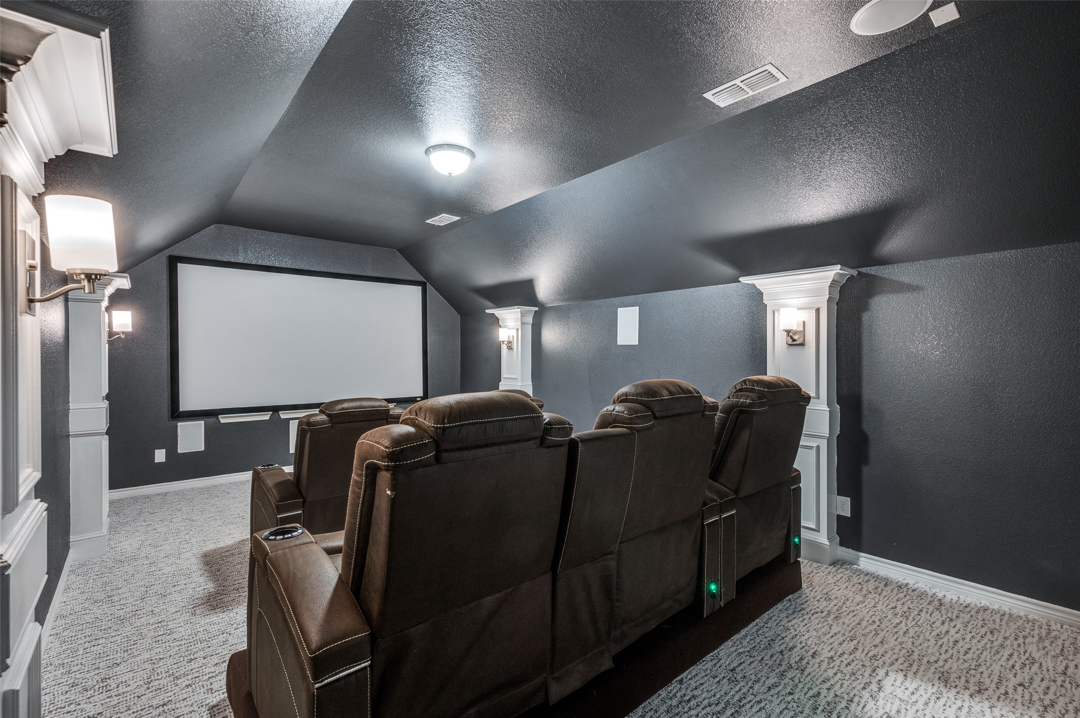 3717 Harbour Mist Trail