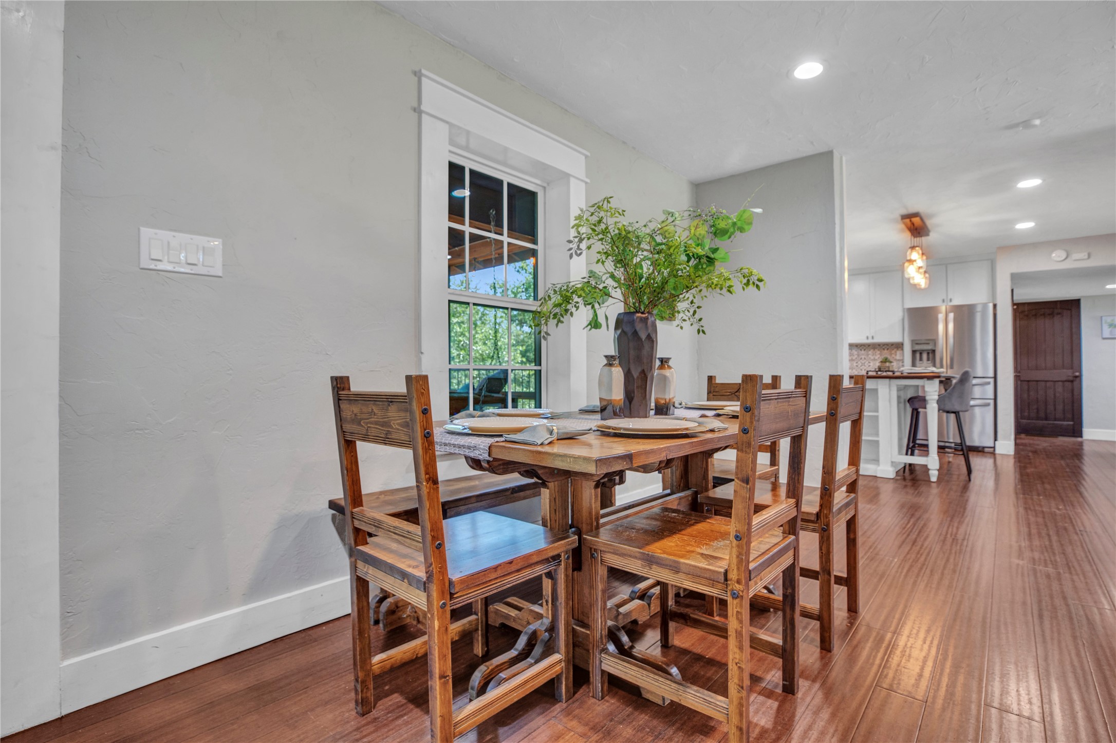 717 Woodbine Estates Road