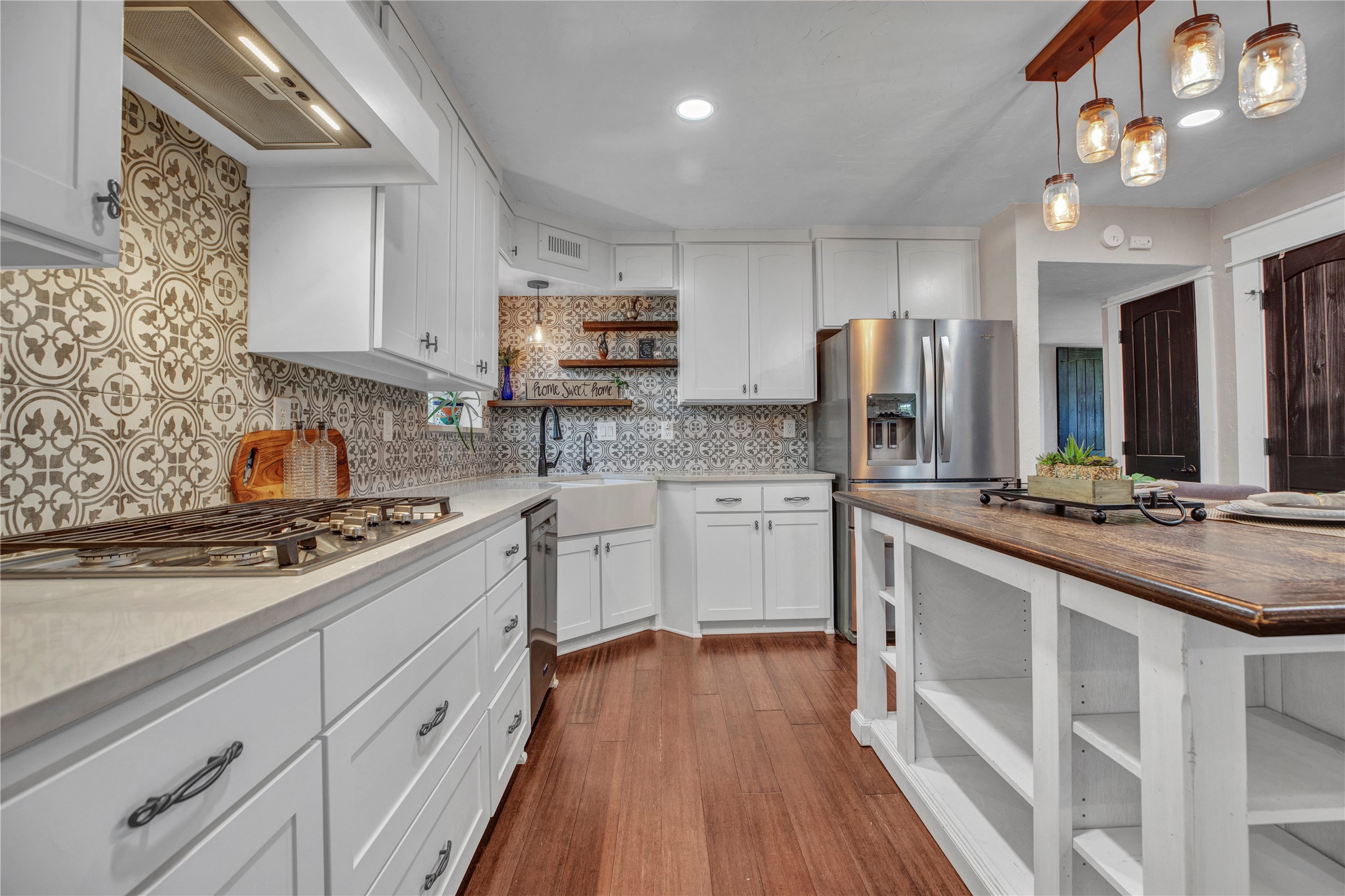 717 Woodbine Estates Road