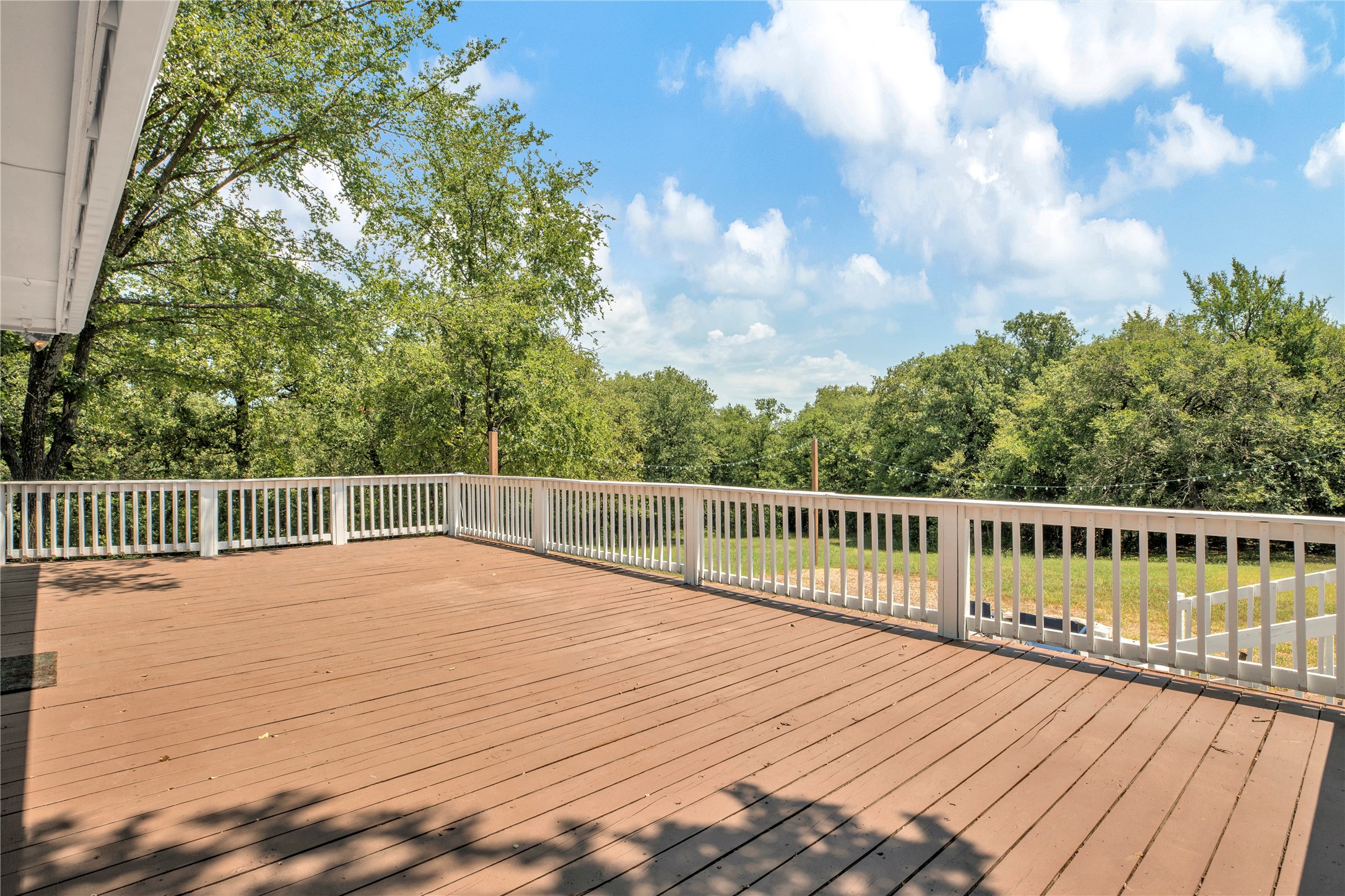 717 Woodbine Estates Road