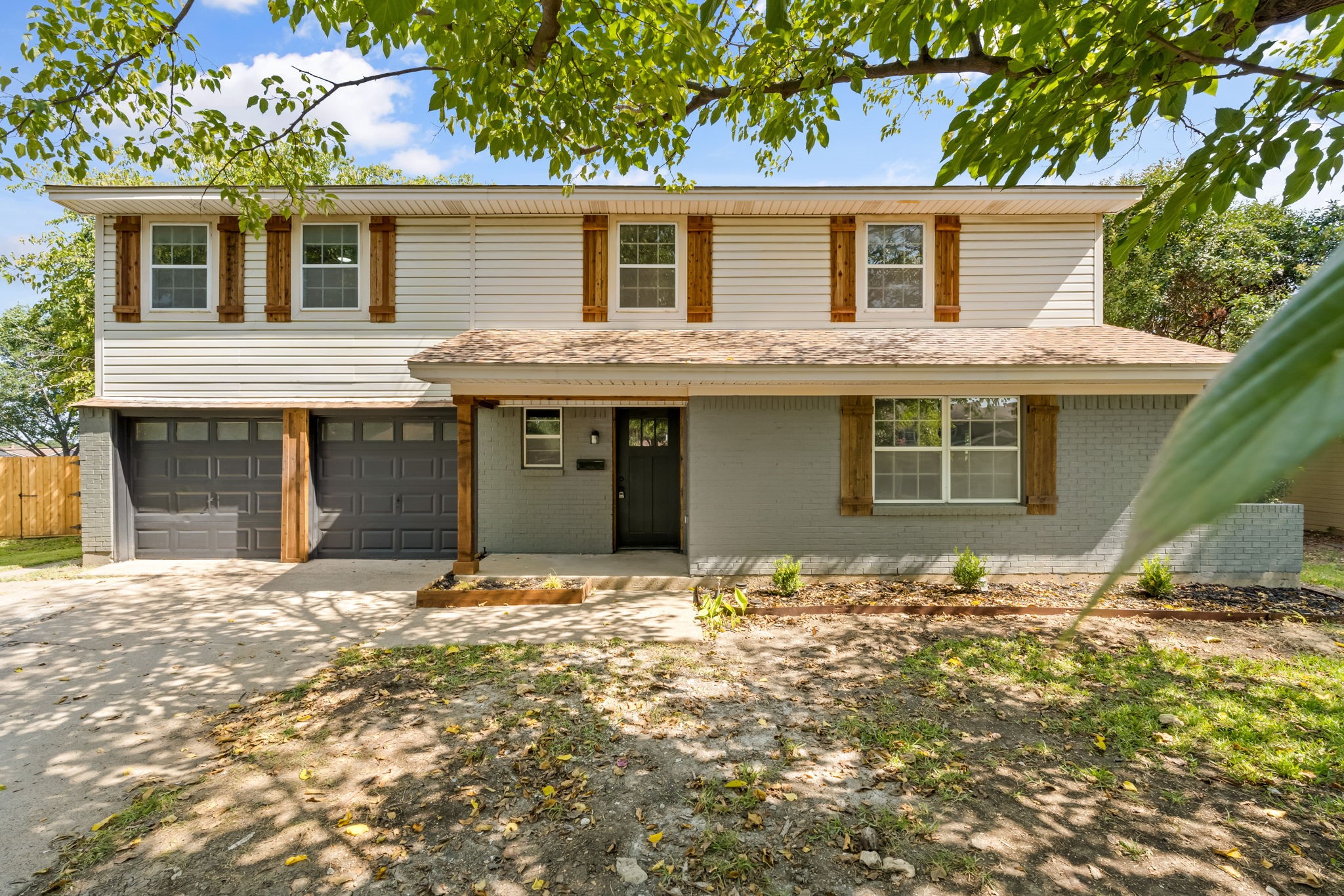 13031 Glenside Drive