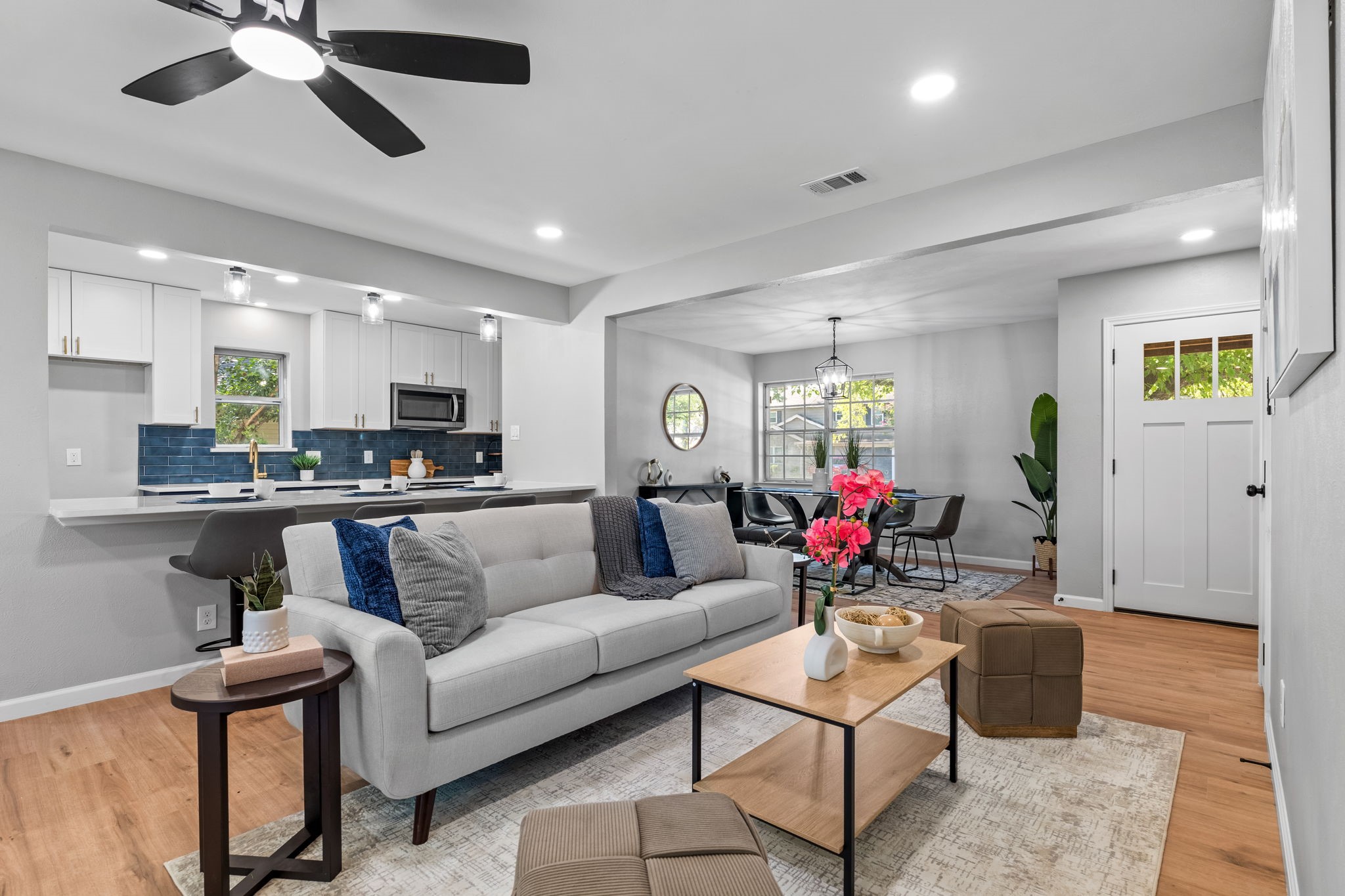 13031 Glenside Drive
