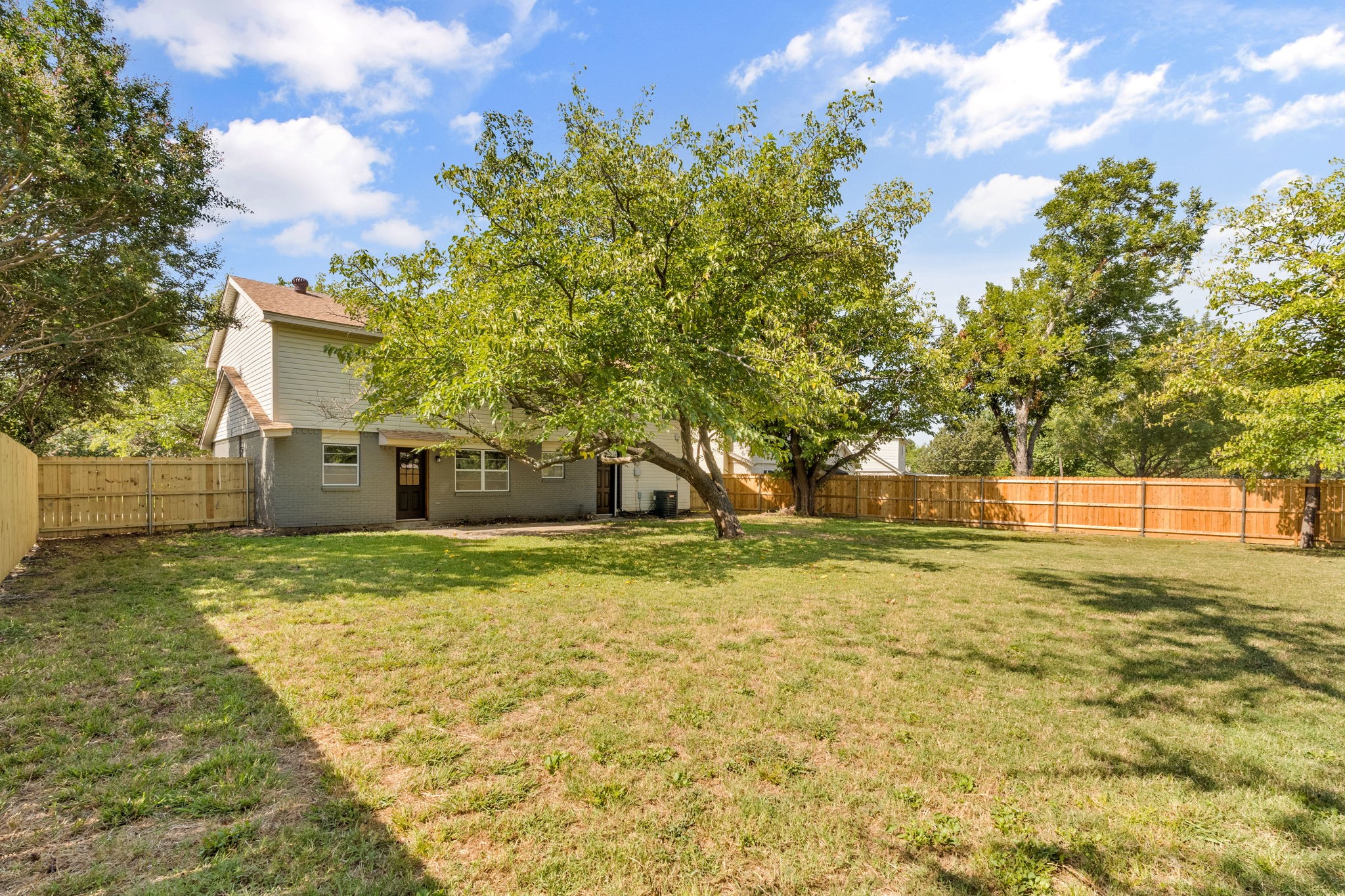 13031 Glenside Drive