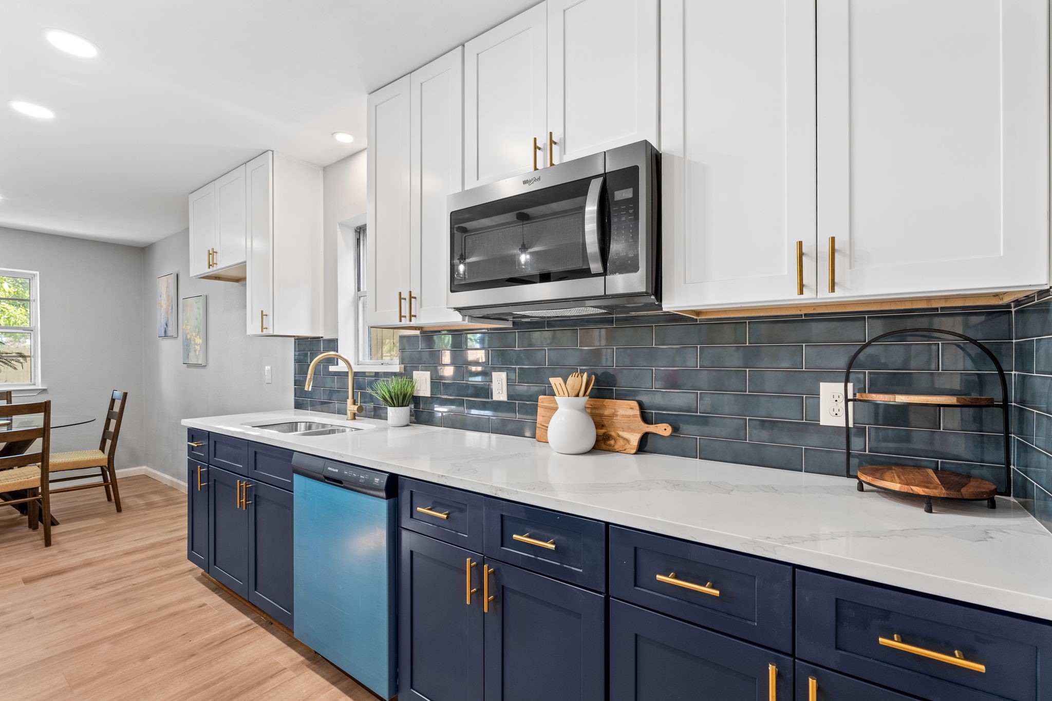 13031 Glenside Drive