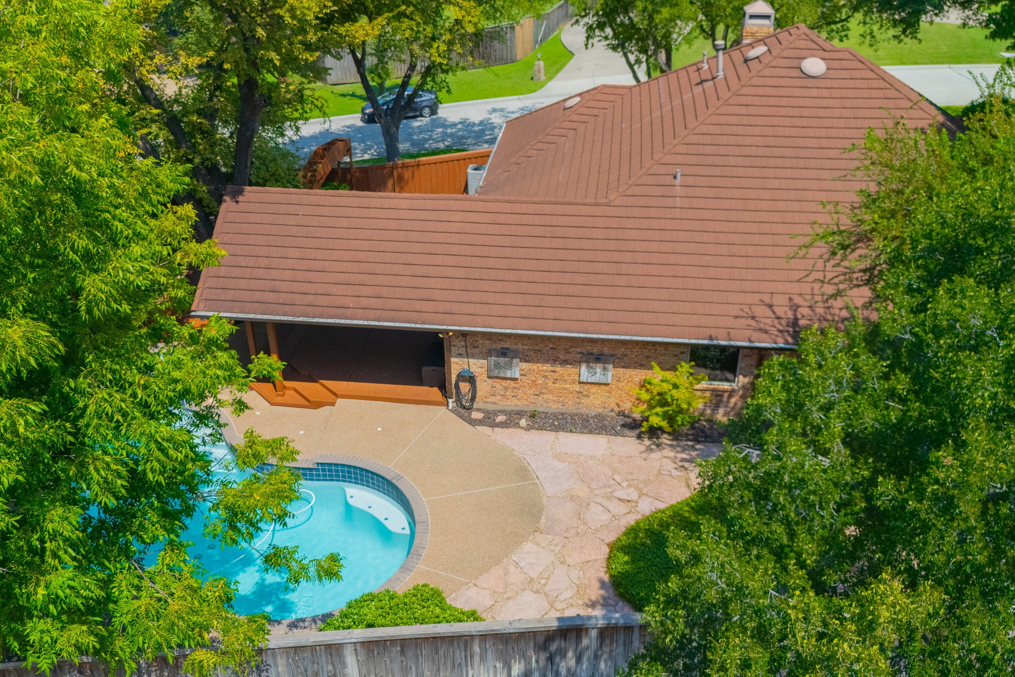 3802 Bluegrass Drive