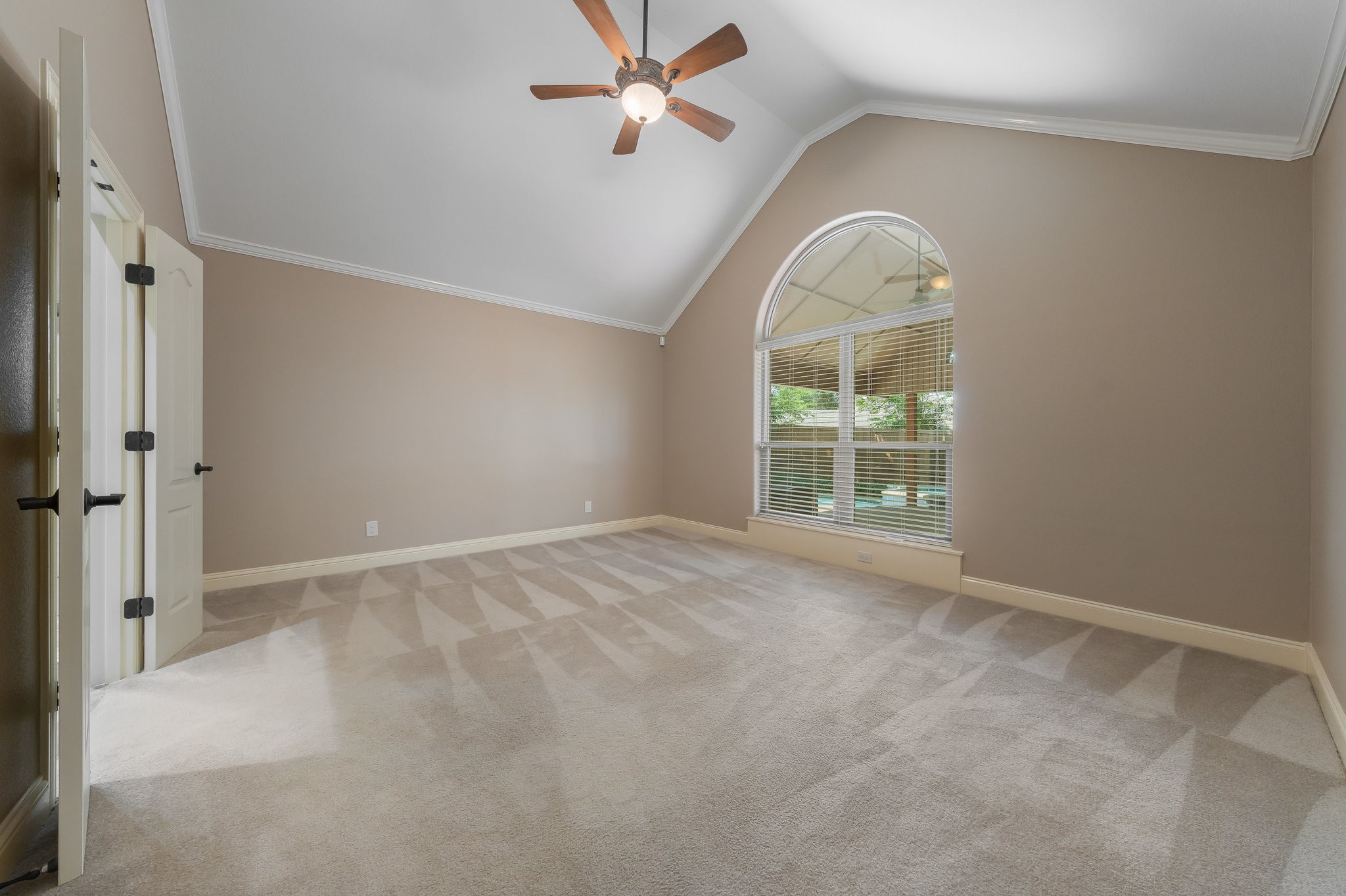 3802 Bluegrass Drive