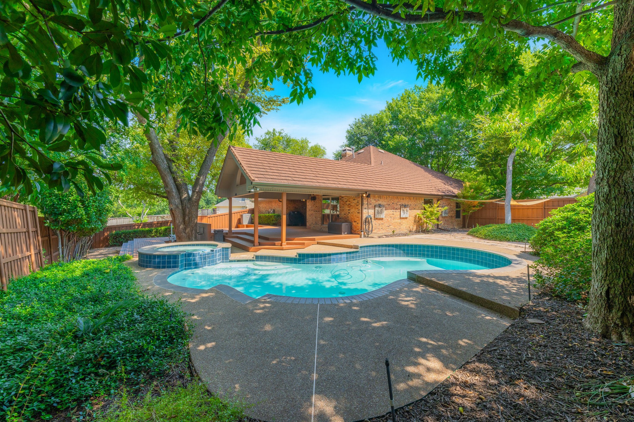 3802 Bluegrass Drive