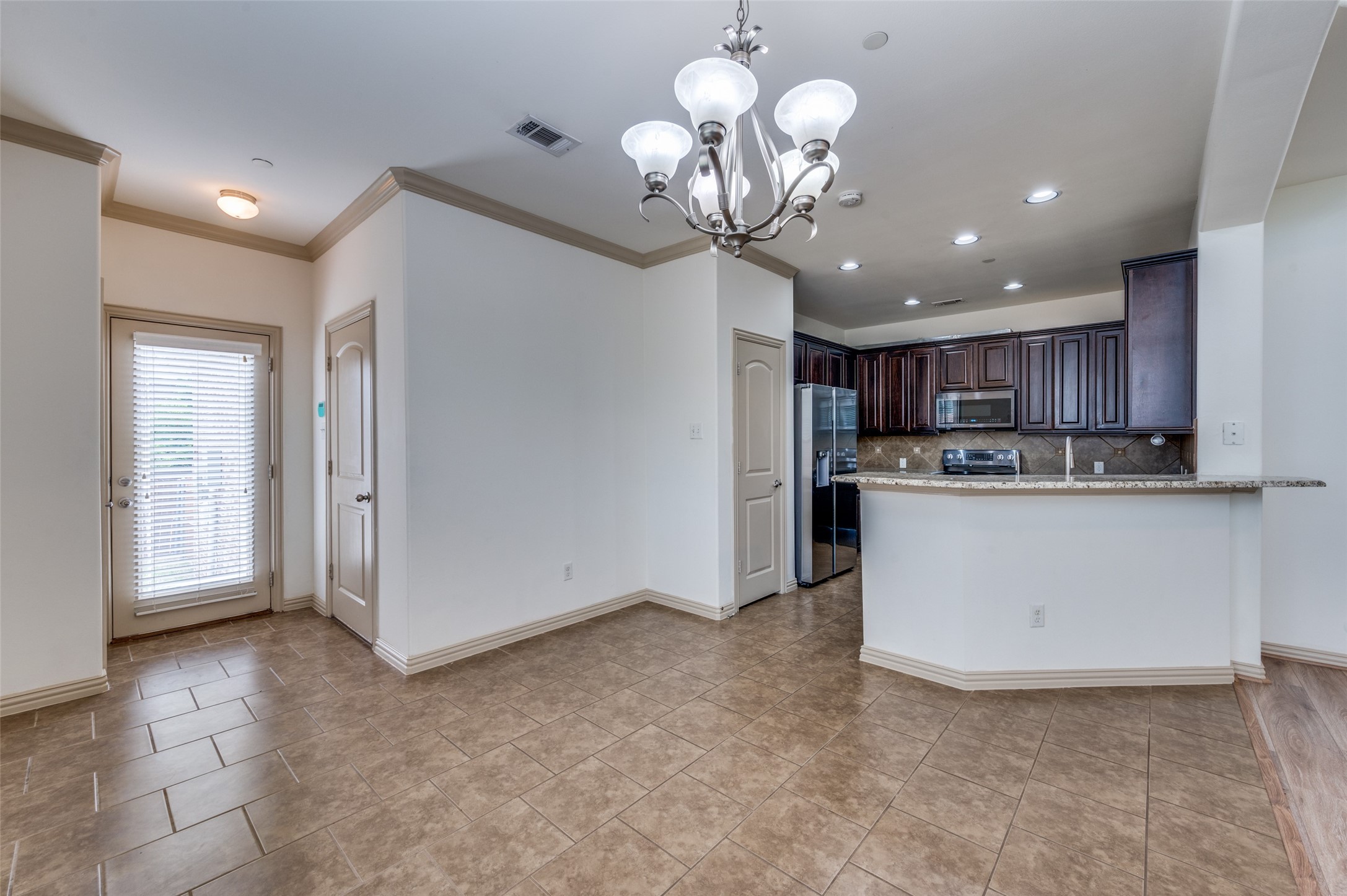 4940 Empire Way