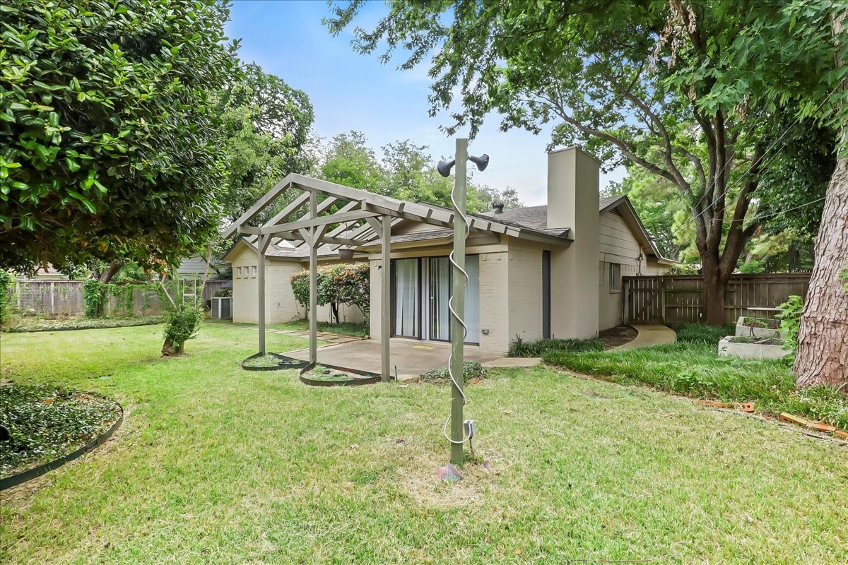 2601 Blackwood Drive