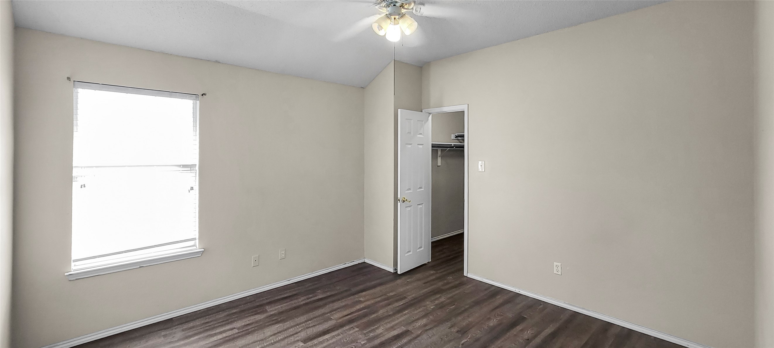2530 Decoy Drive