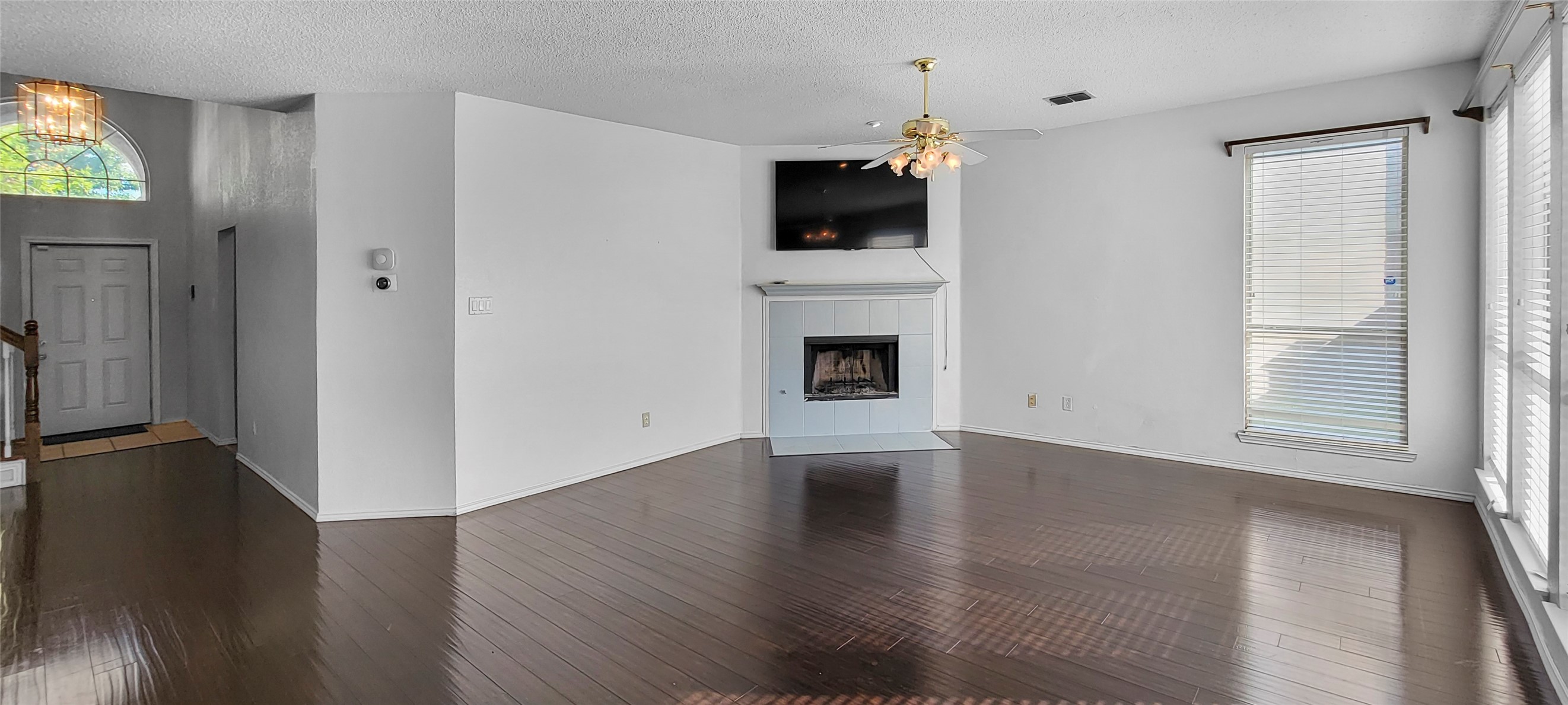 2530 Decoy Drive