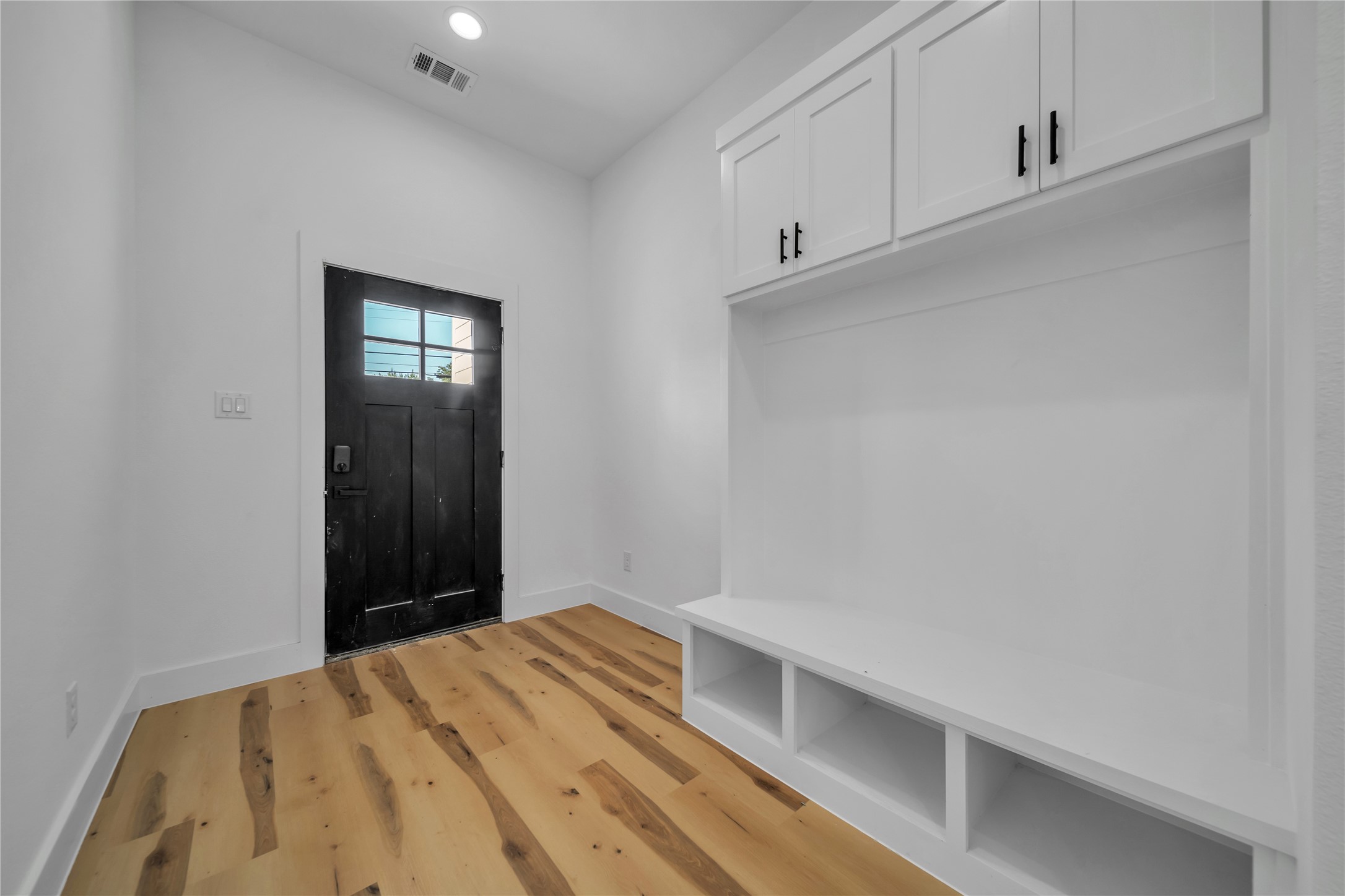 1306 Hemphill Street