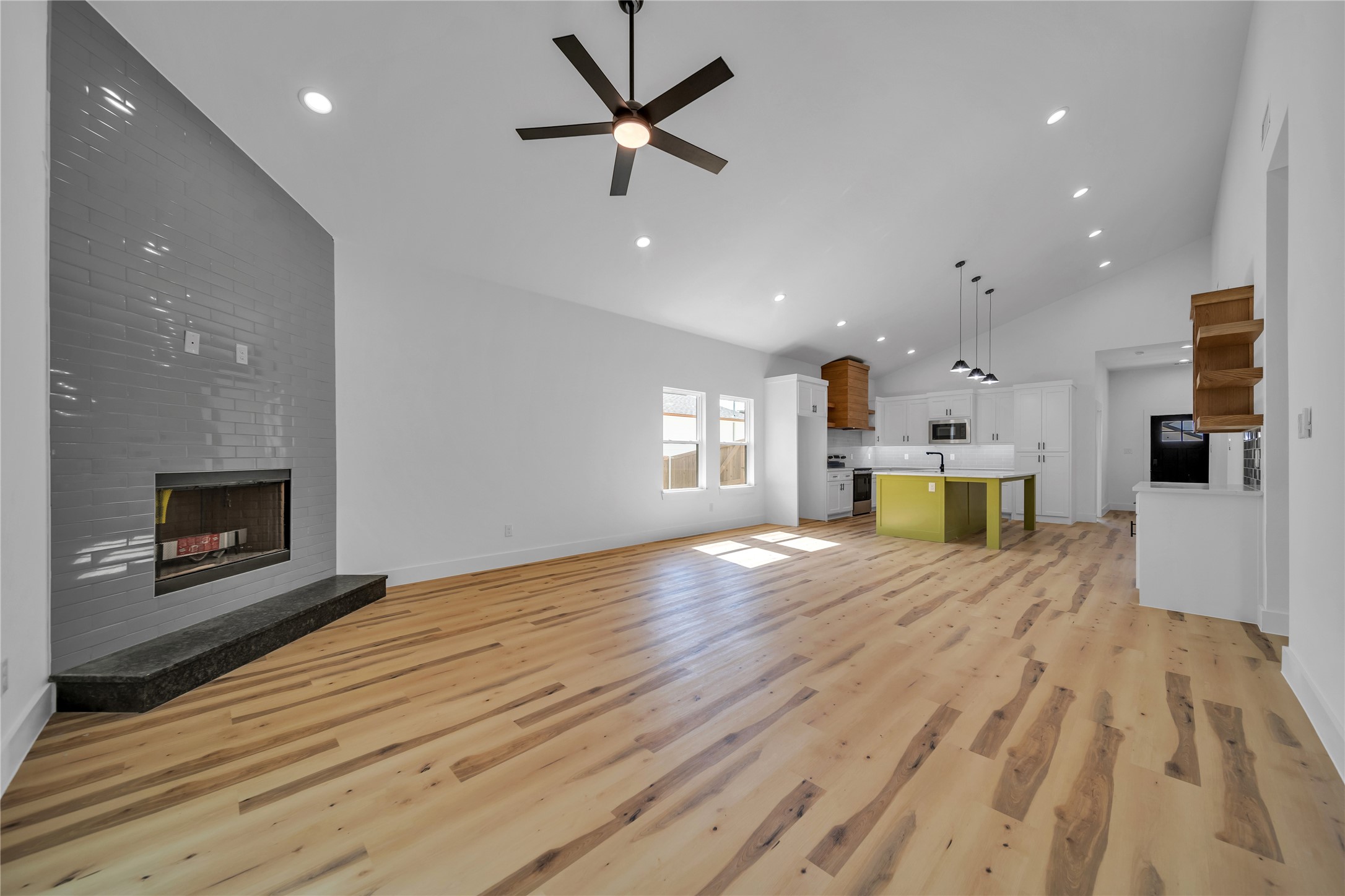 1306 Hemphill Street