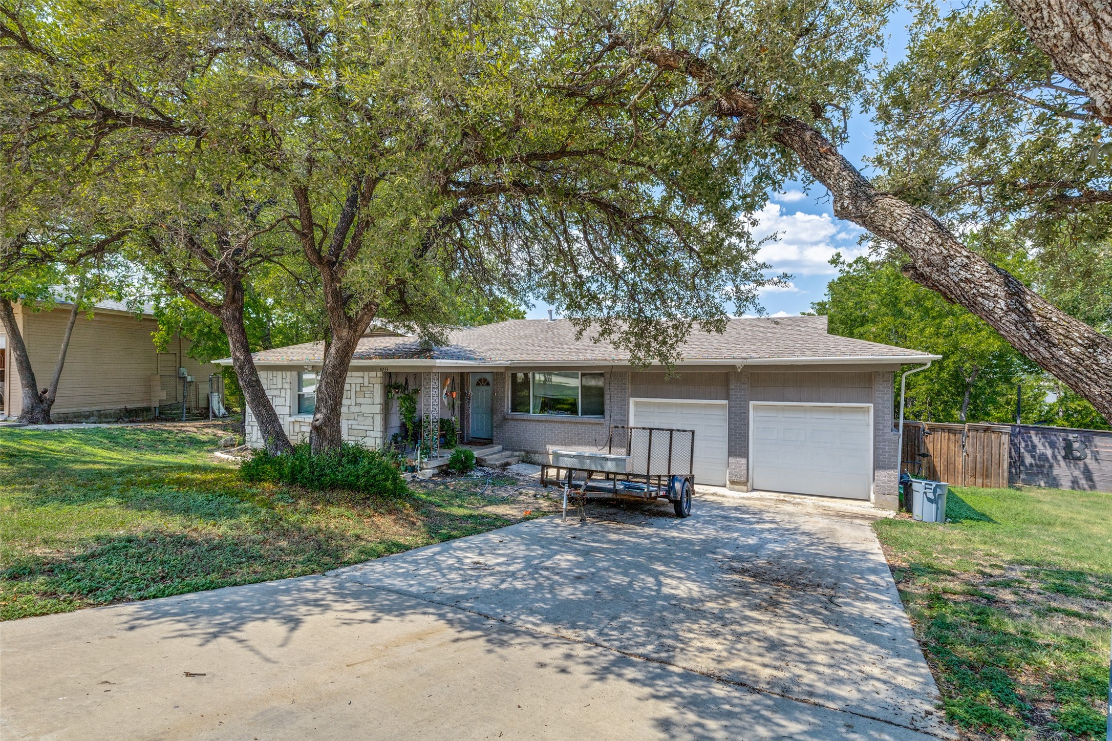 4233 Ridgecrest Circle