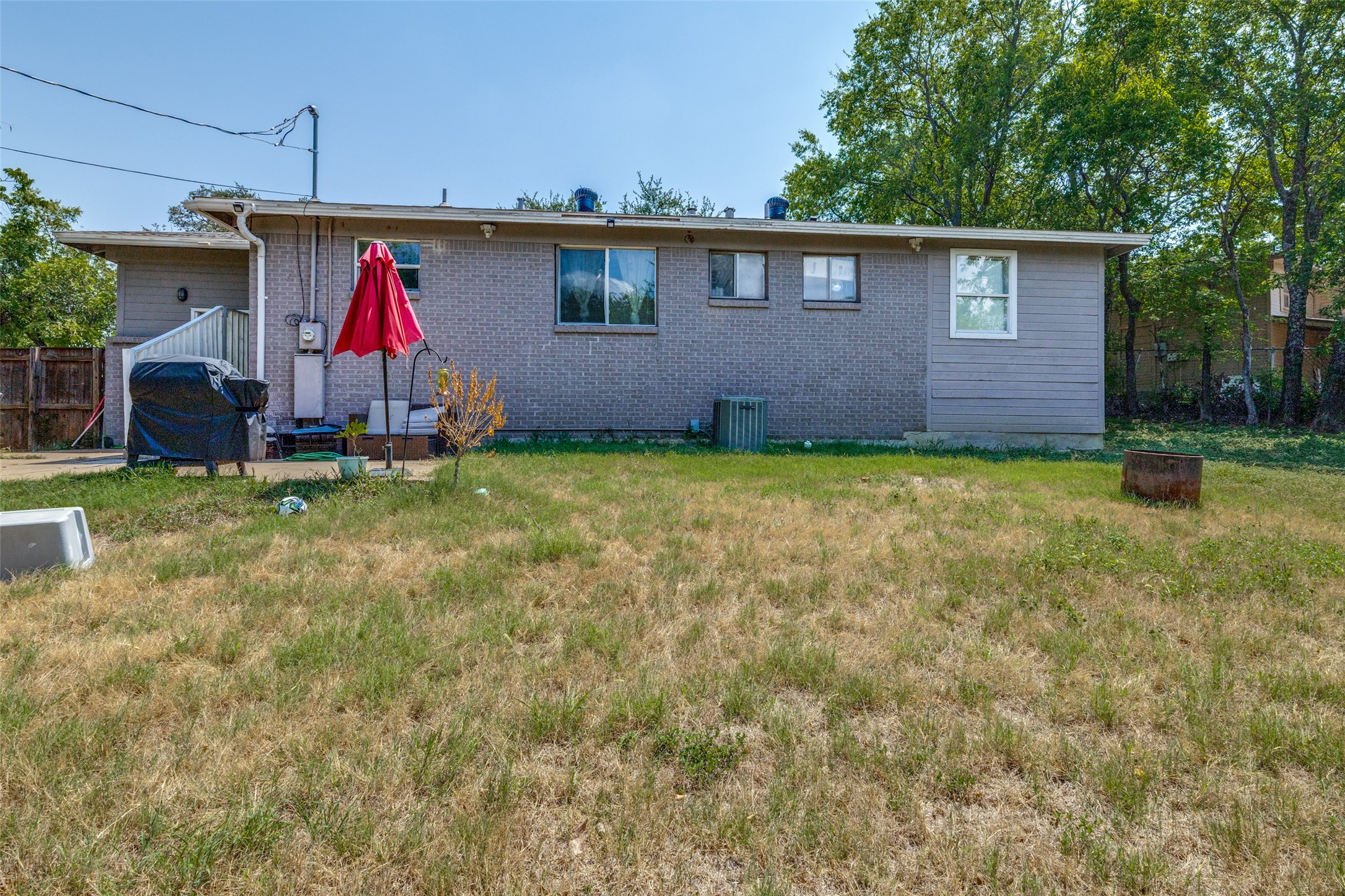 4233 Ridgecrest Circle