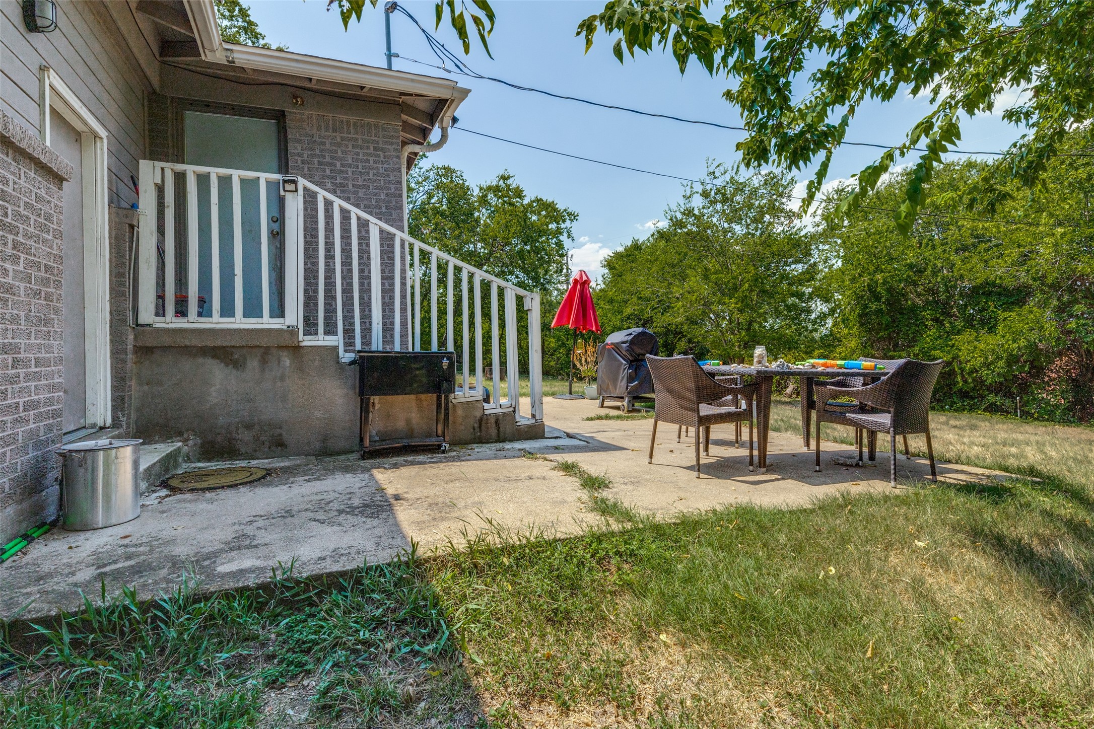 4233 Ridgecrest Circle