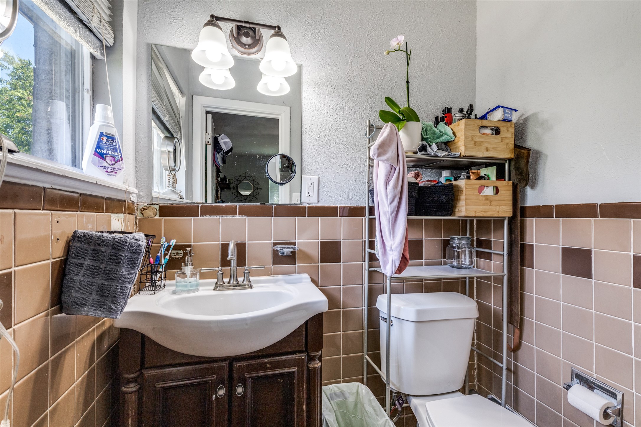 4233 Ridgecrest Circle
