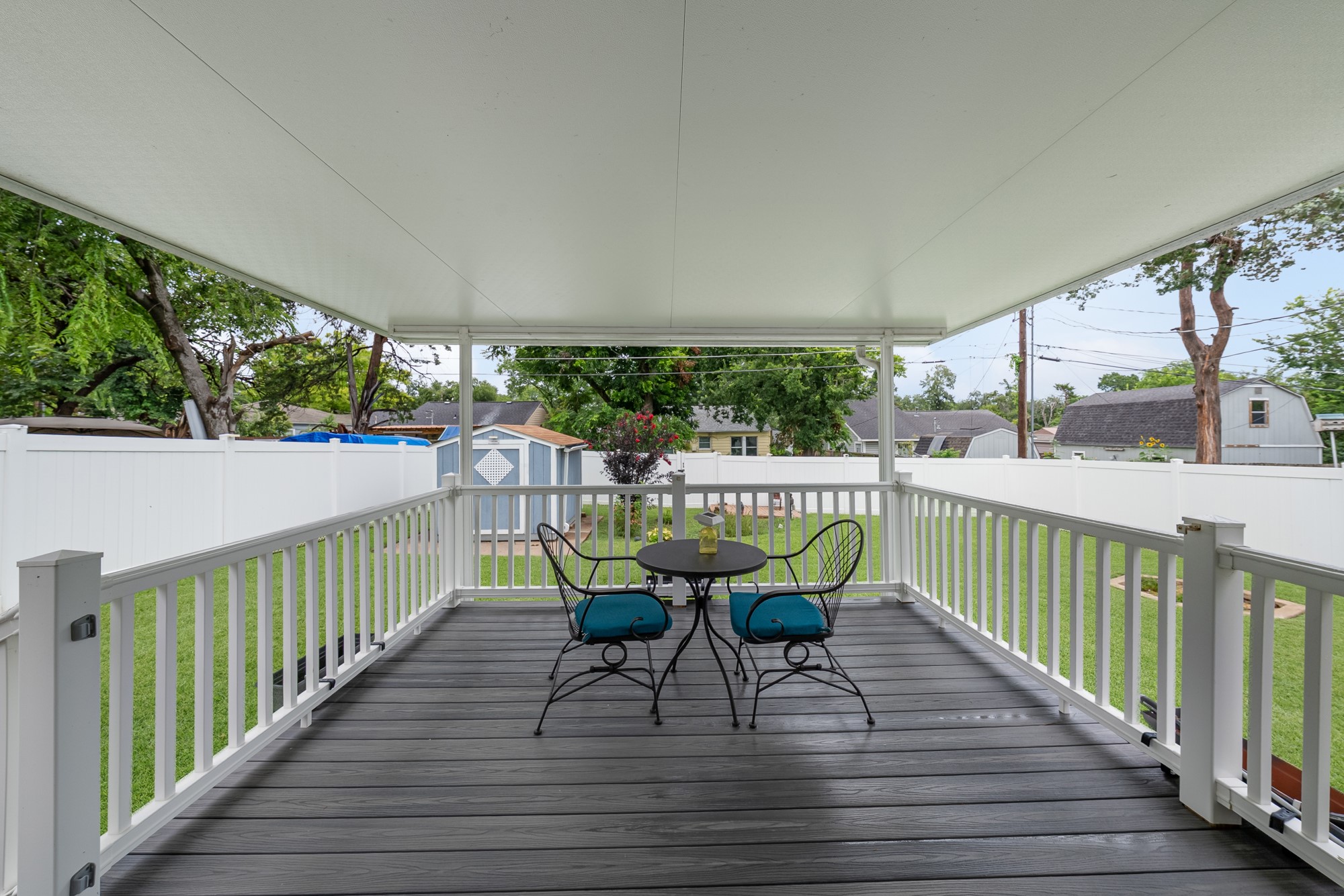 1501 Cedarcrest Drive