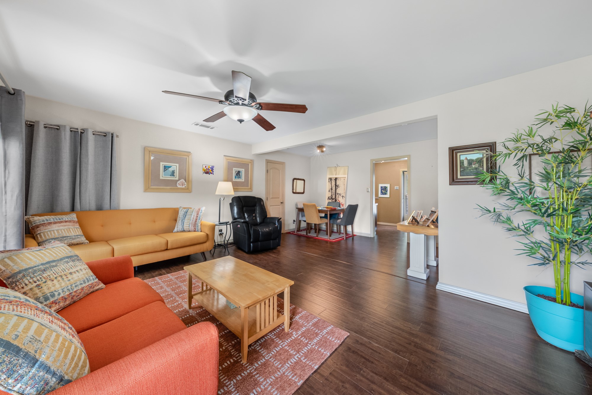 1501 Cedarcrest Drive
