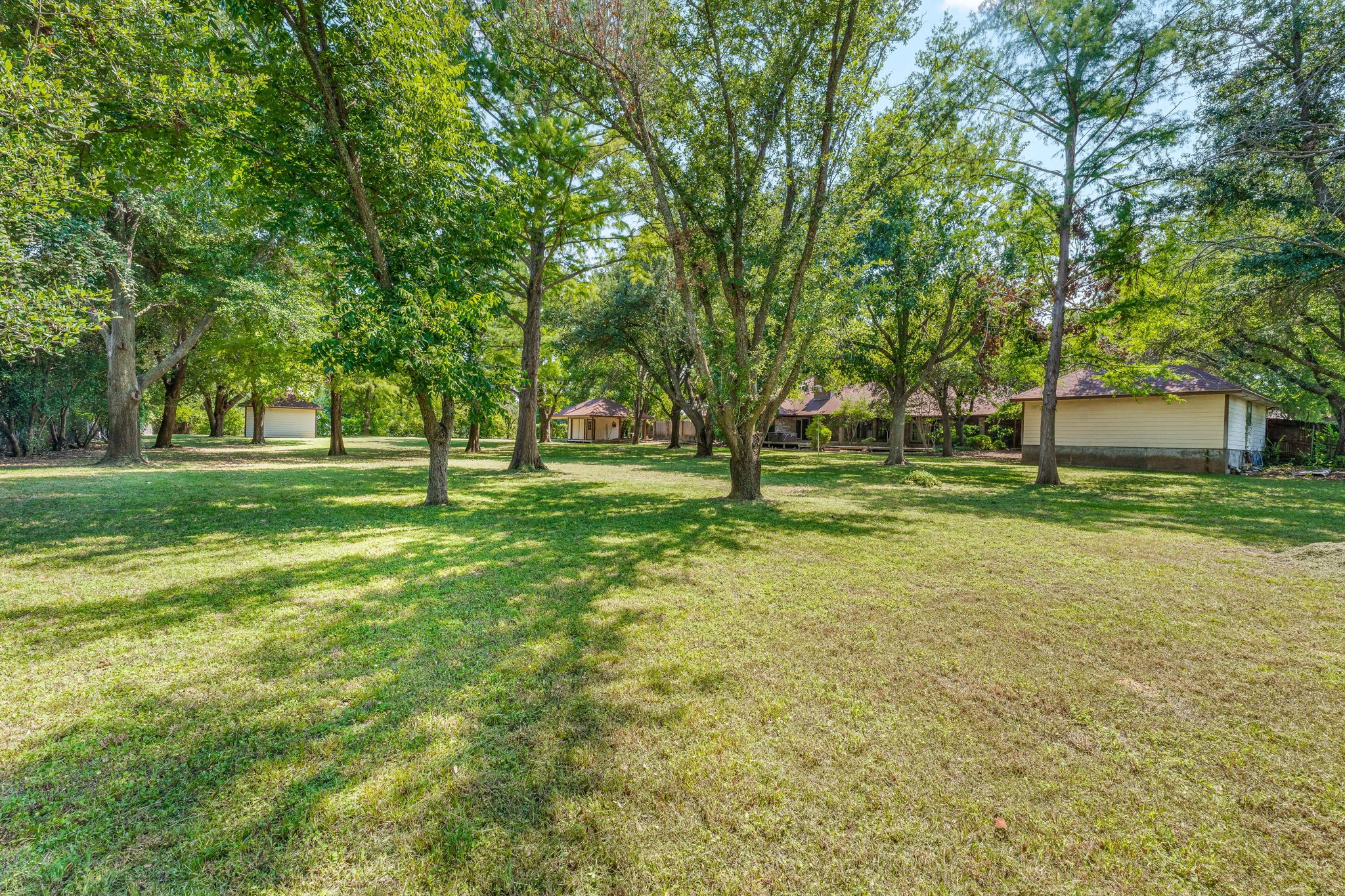 1437 Pecan Hill Road