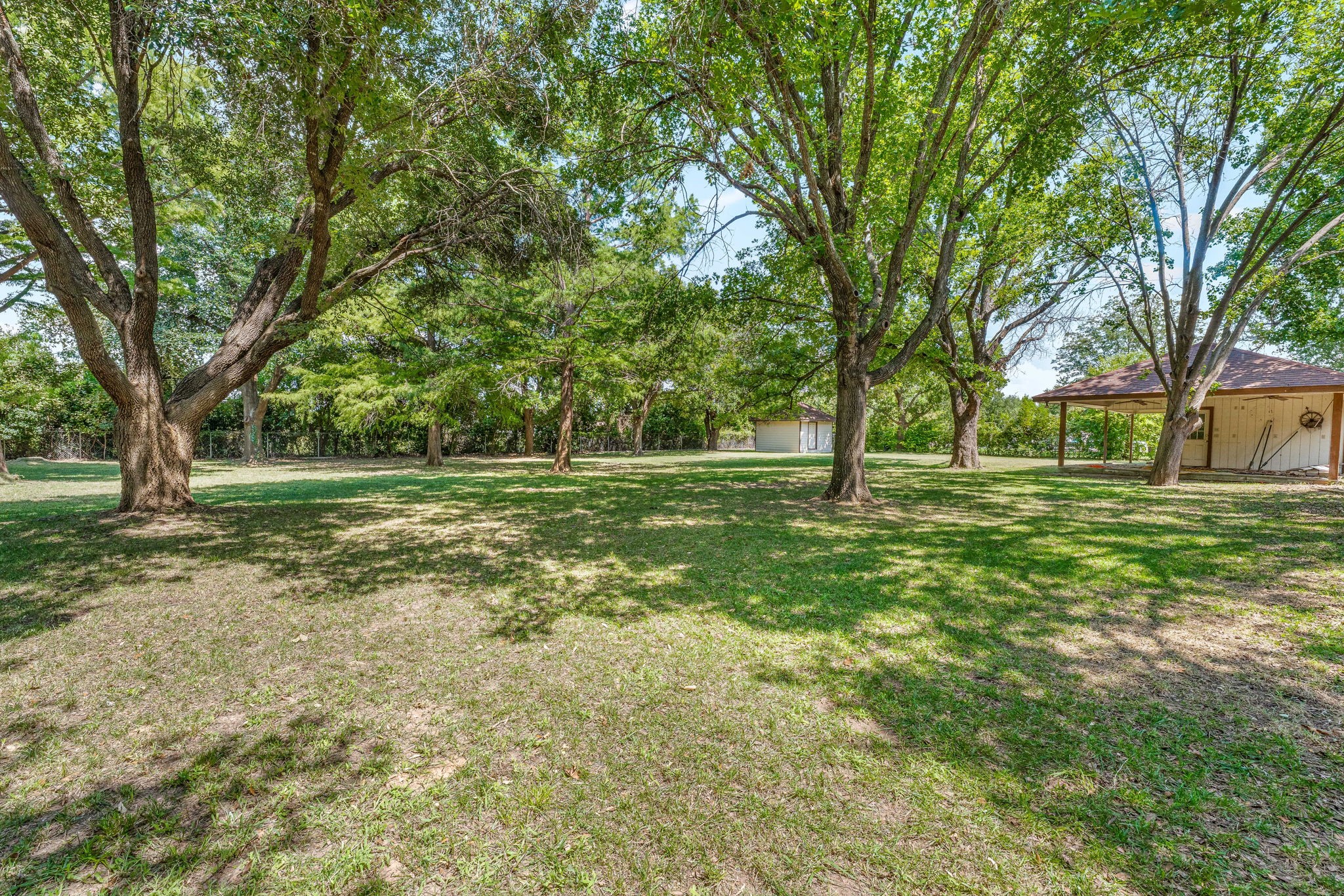 1437 Pecan Hill Road
