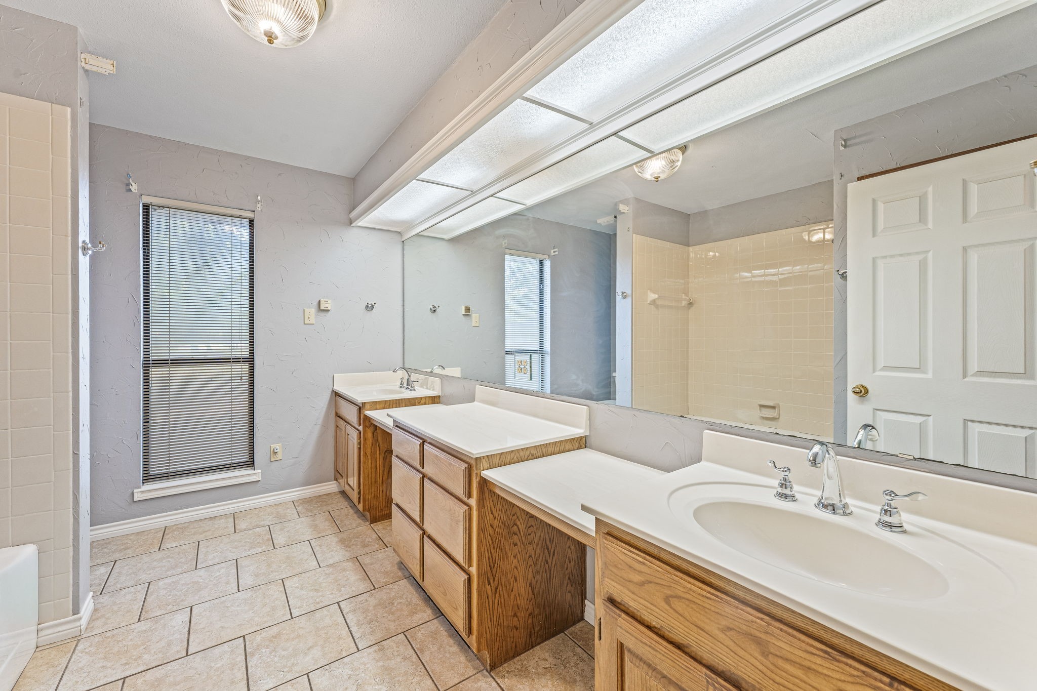 1437 Pecan Hill Road