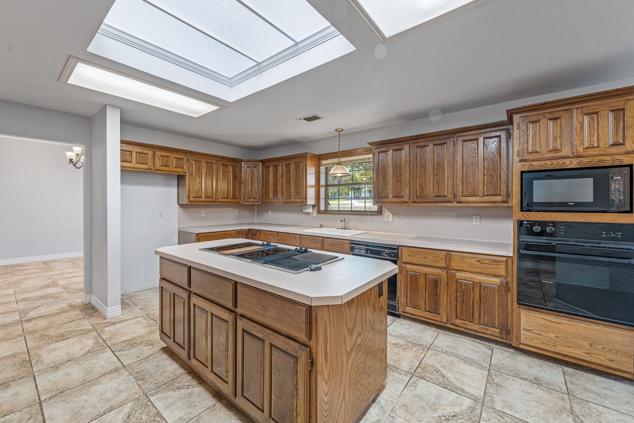 1437 Pecan Hill Road