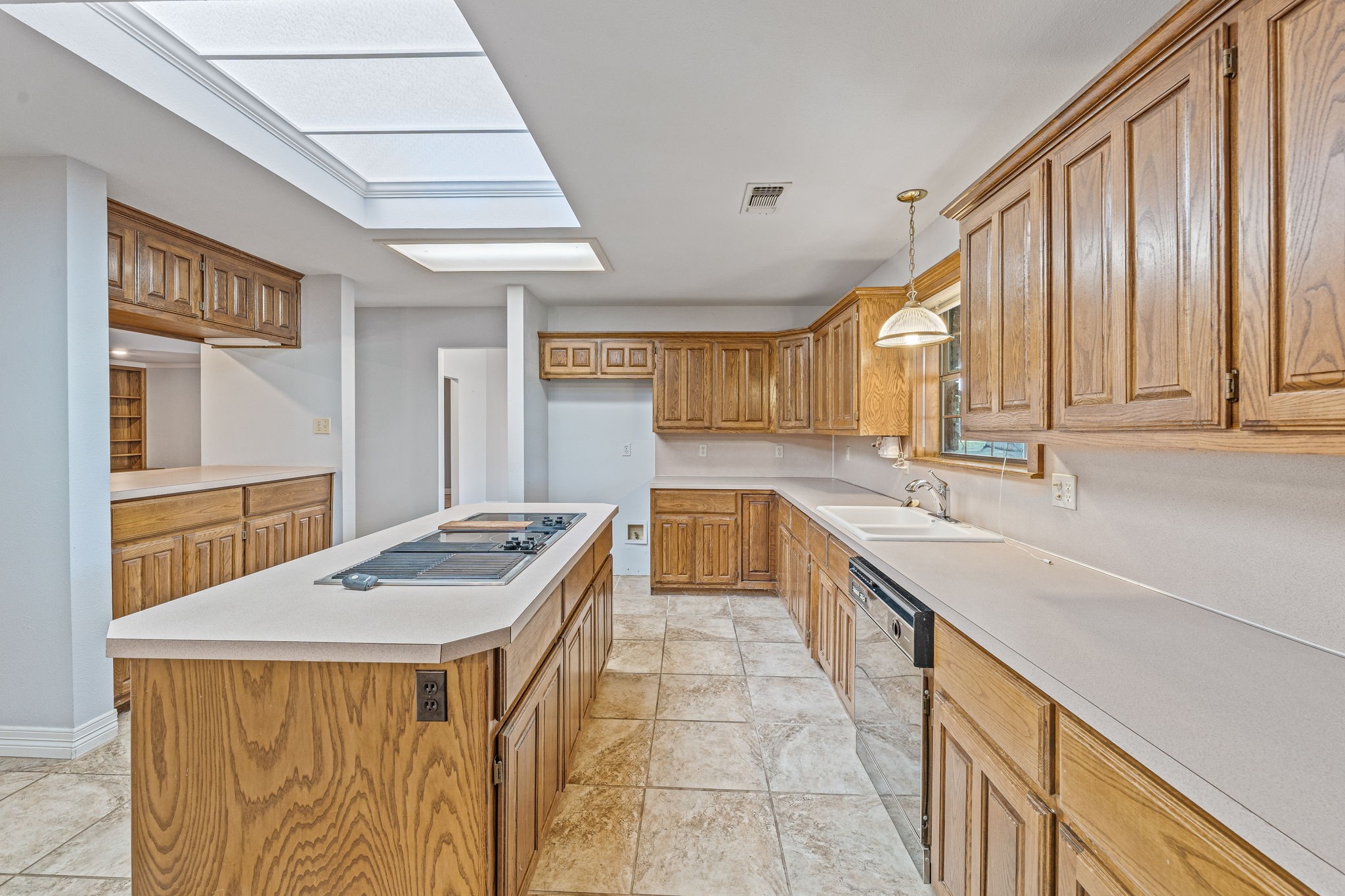 1437 Pecan Hill Road