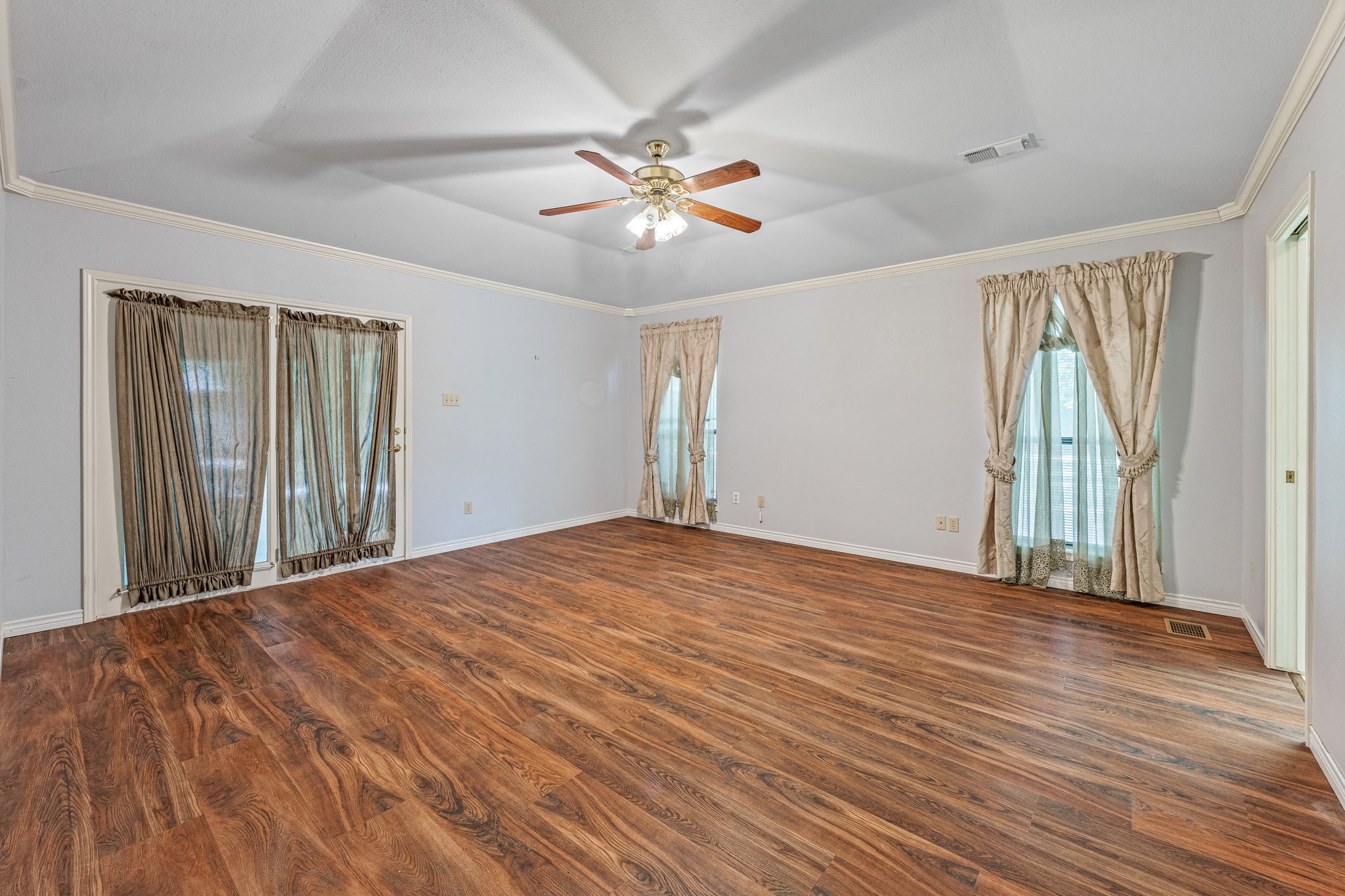 1437 Pecan Hill Road