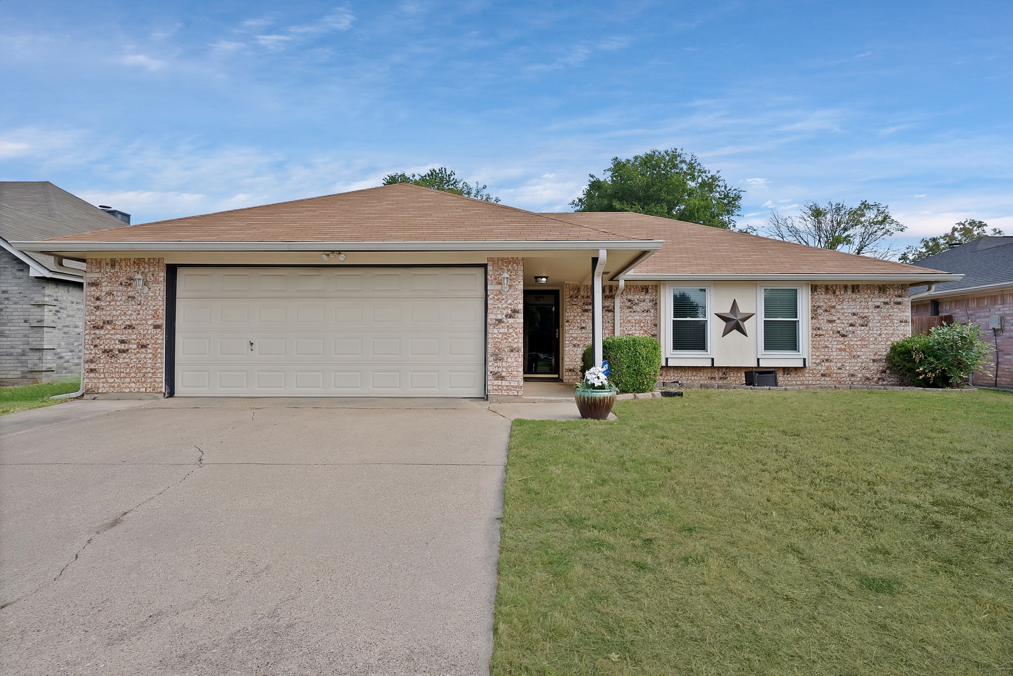 6221 Courtside Drive