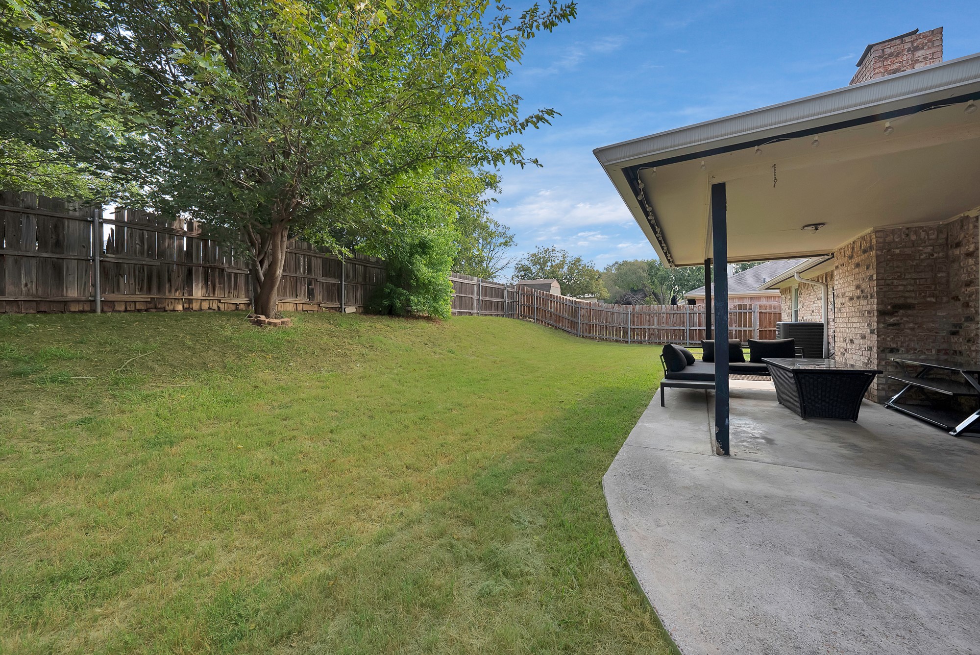 6221 Courtside Drive