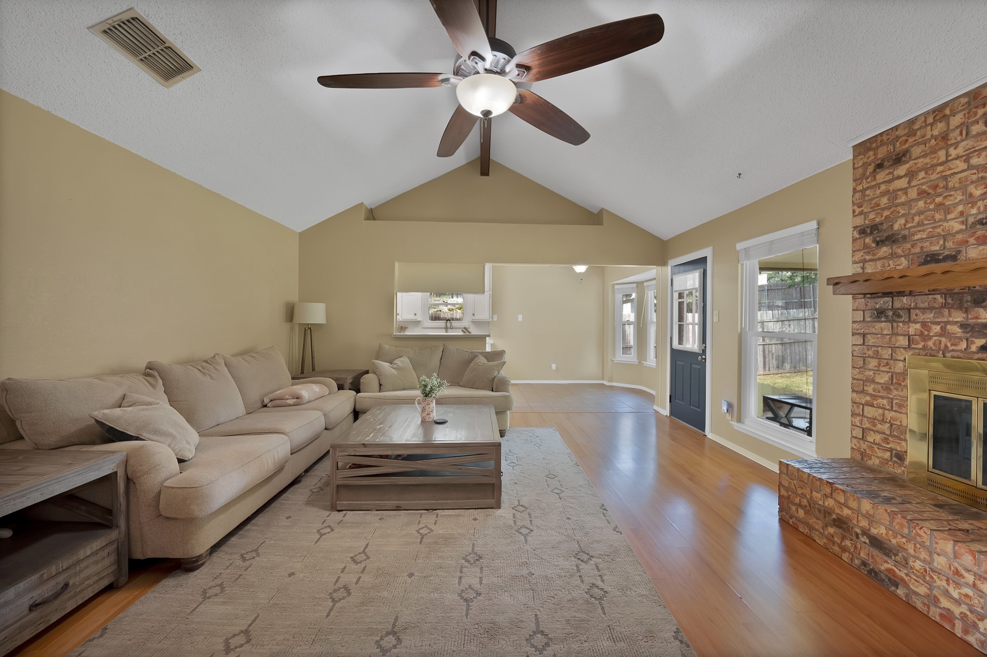 6221 Courtside Drive