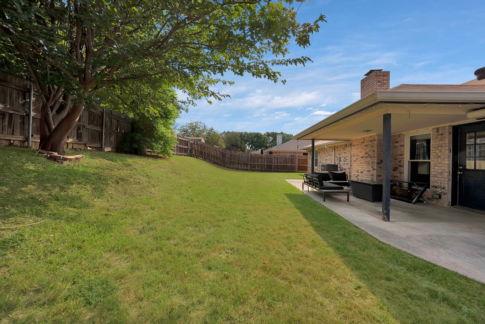 6221 Courtside Drive