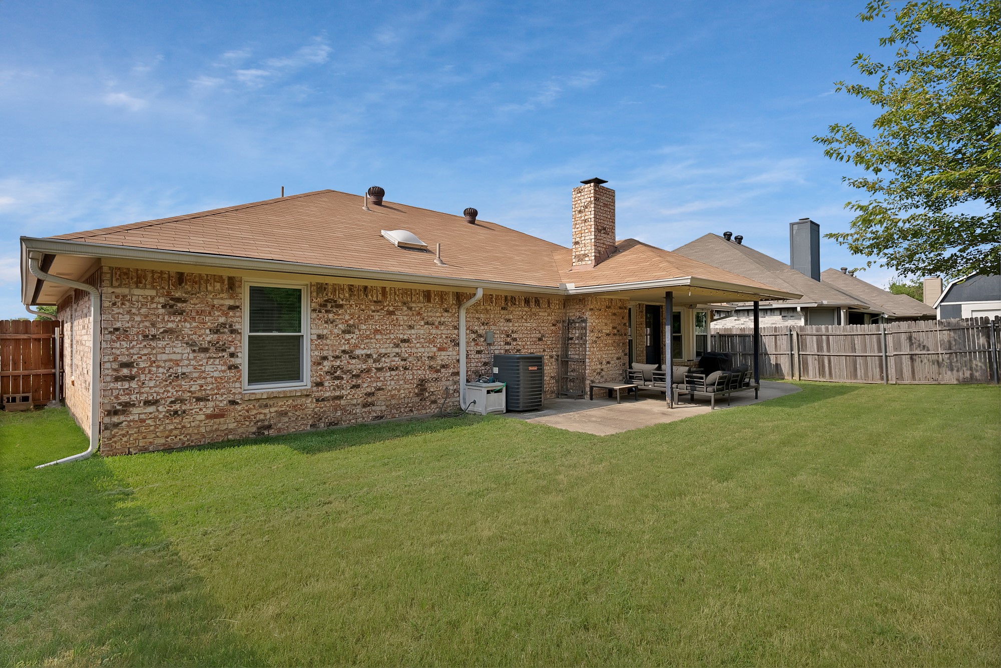 6221 Courtside Drive