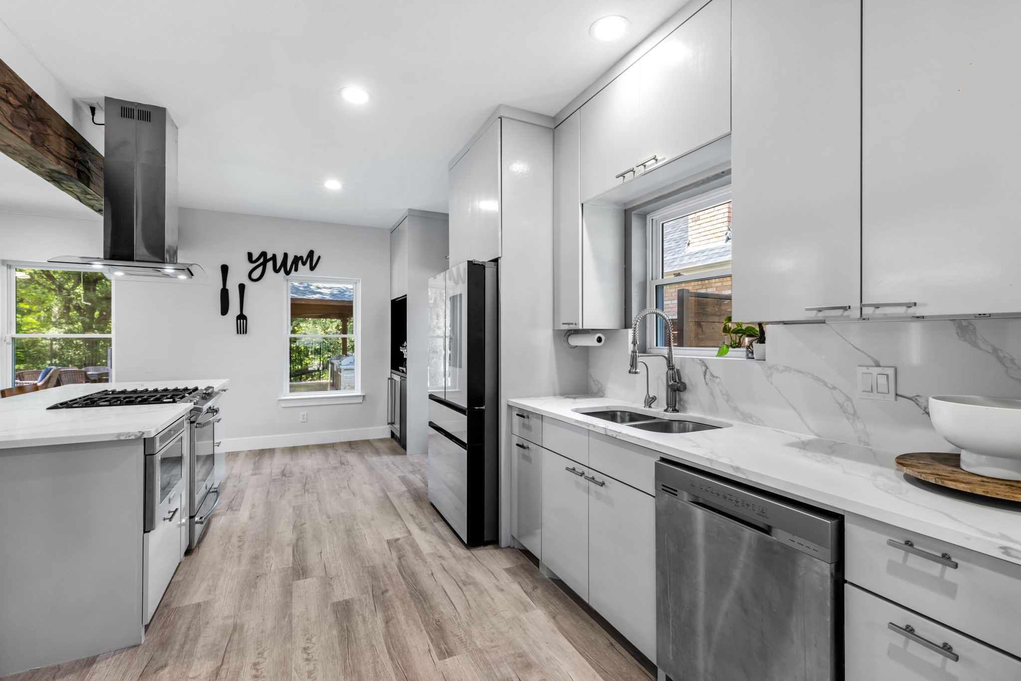 2514 Laurel Valley Lane