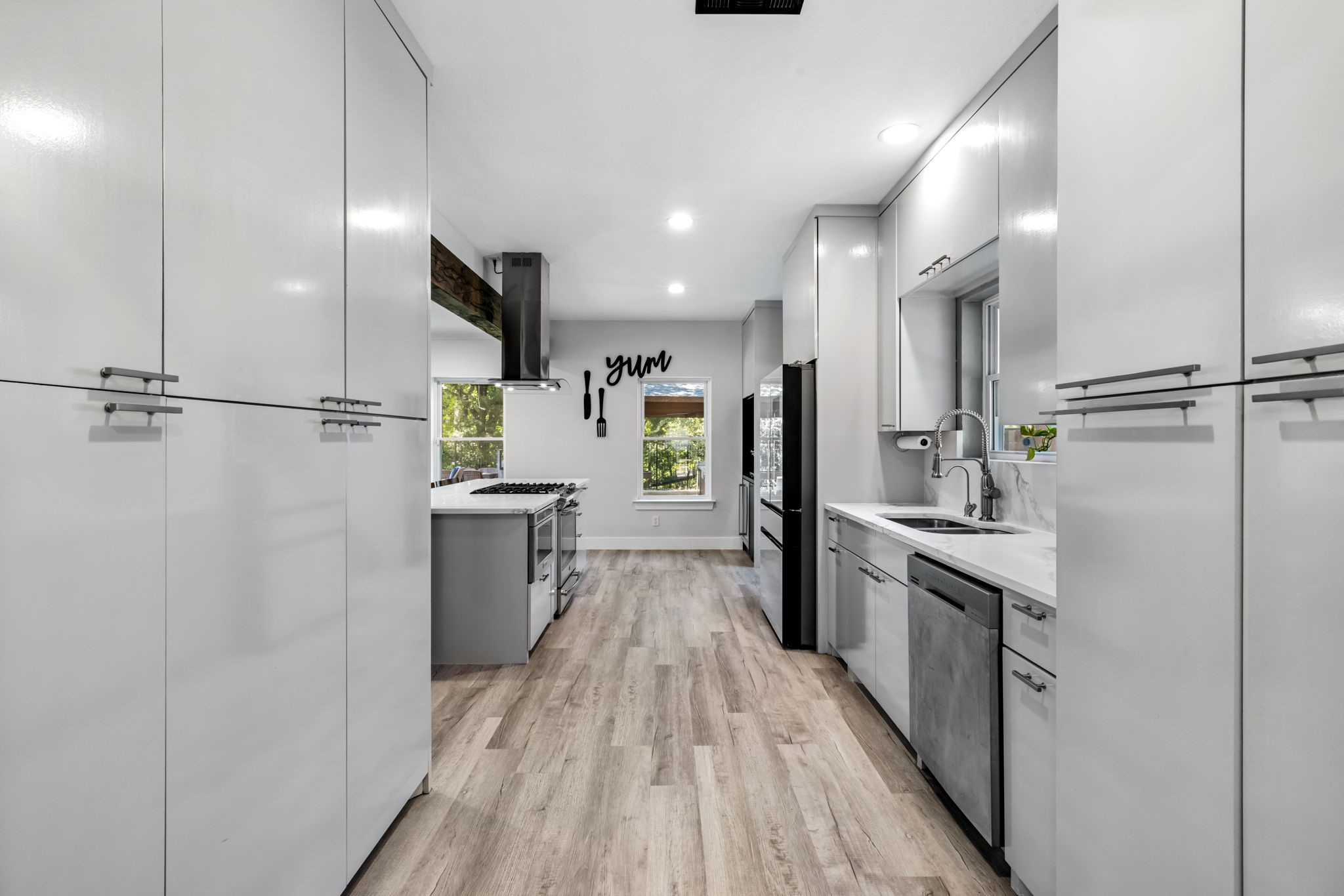 2514 Laurel Valley Lane