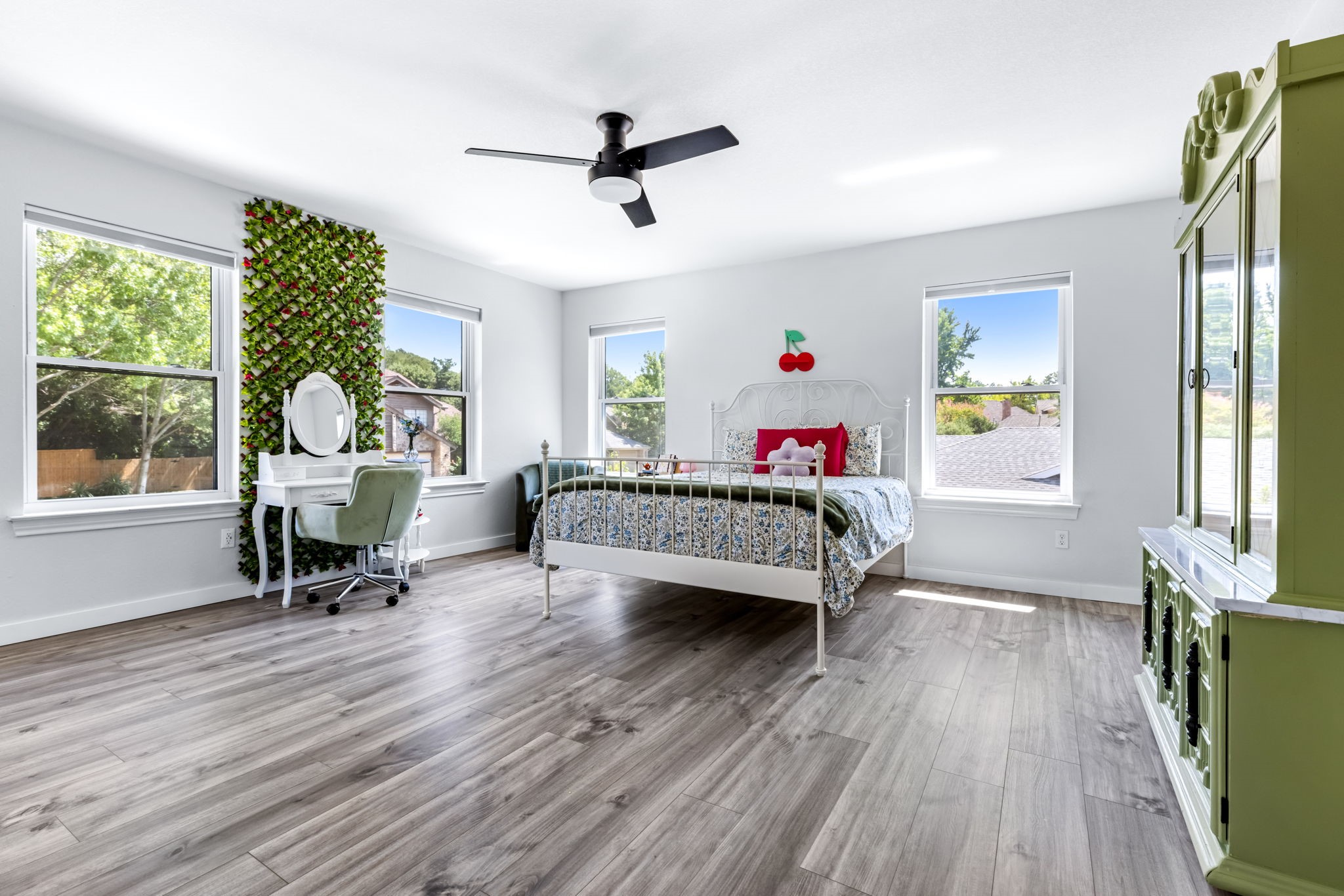 2514 Laurel Valley Lane